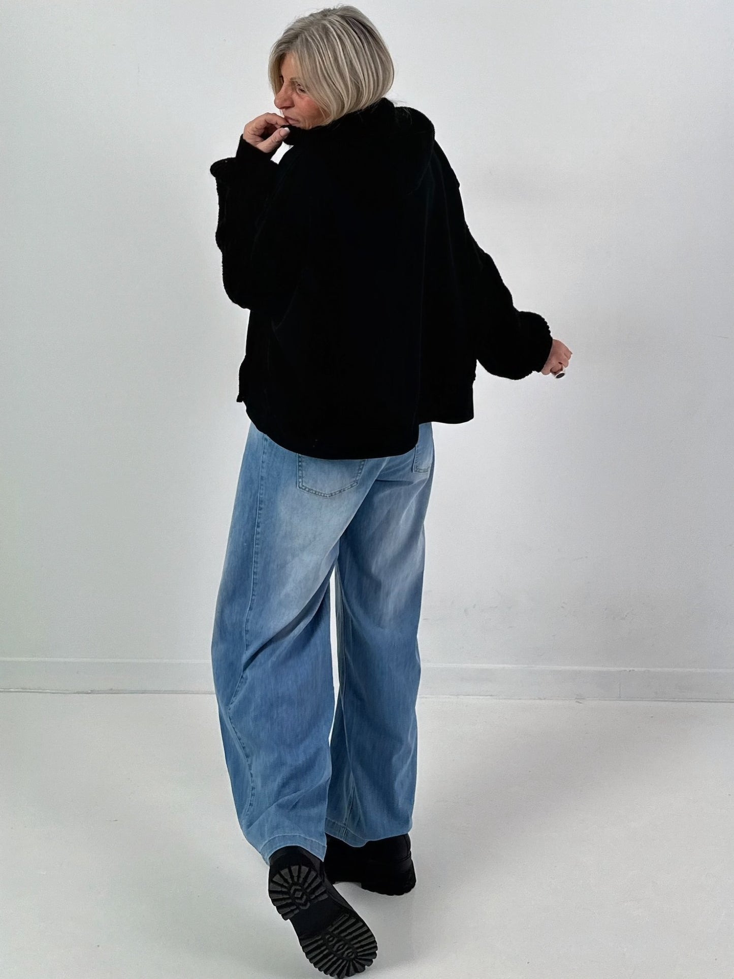 Materialmix Hoodie Modell "Knit Fusion" - schwarz