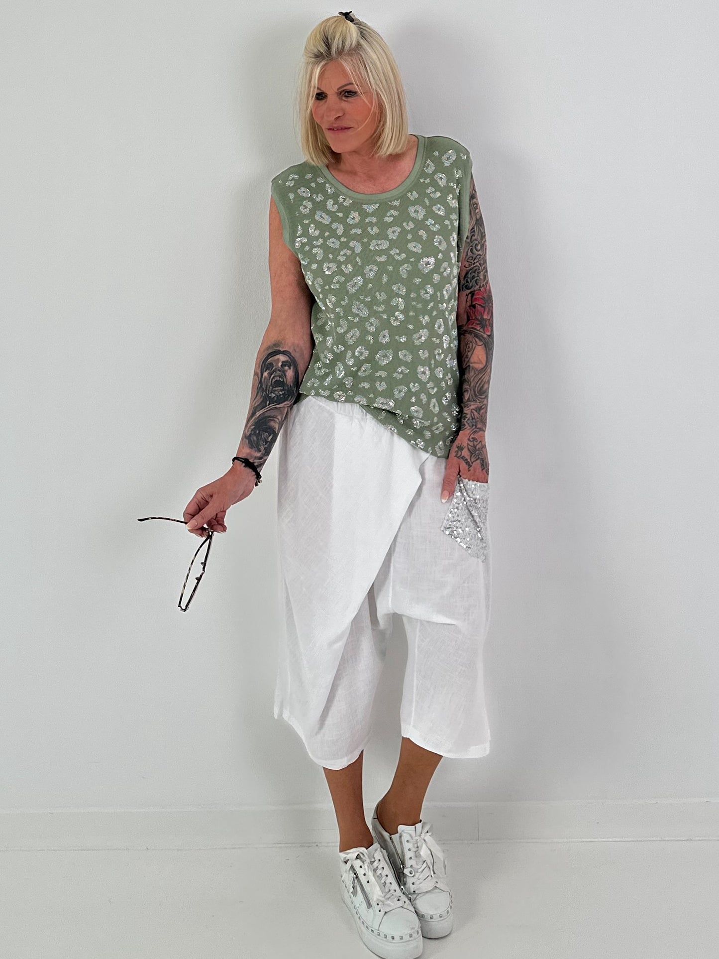 Ripp Top mit Glitzer Leo - khaki