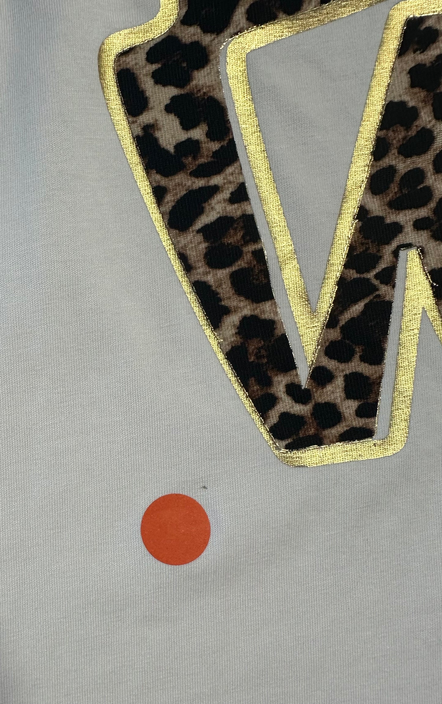 2. Wahl T-Shirt Love mit Leo- und Paillettendetails - beige