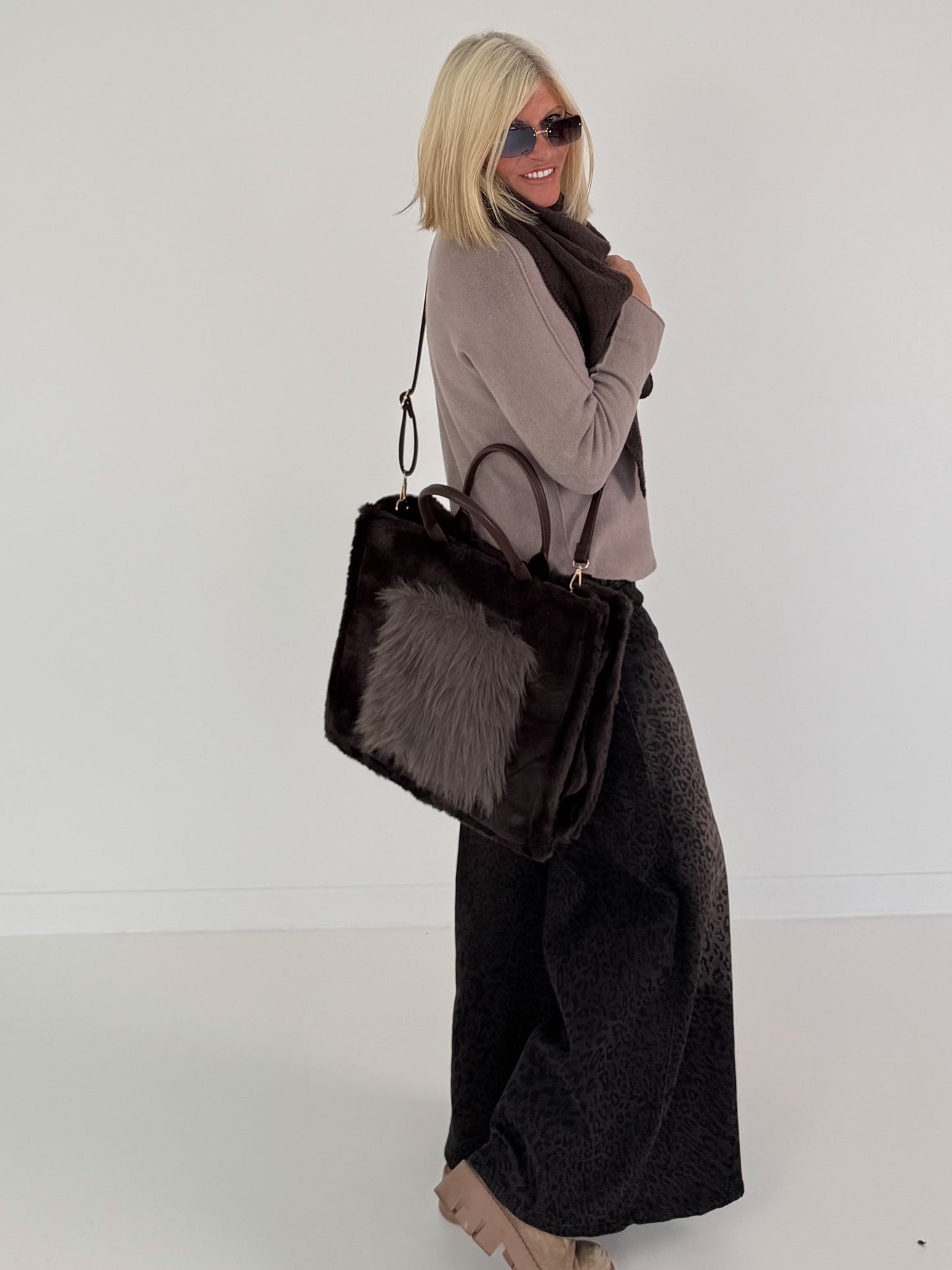 Weicher Basic Pullover - taupe