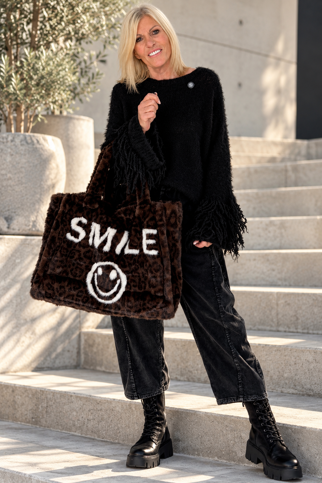 Fur Bag Smile - leo-mocha