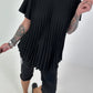 Pleated T-shirt with ruffle sleeves - black