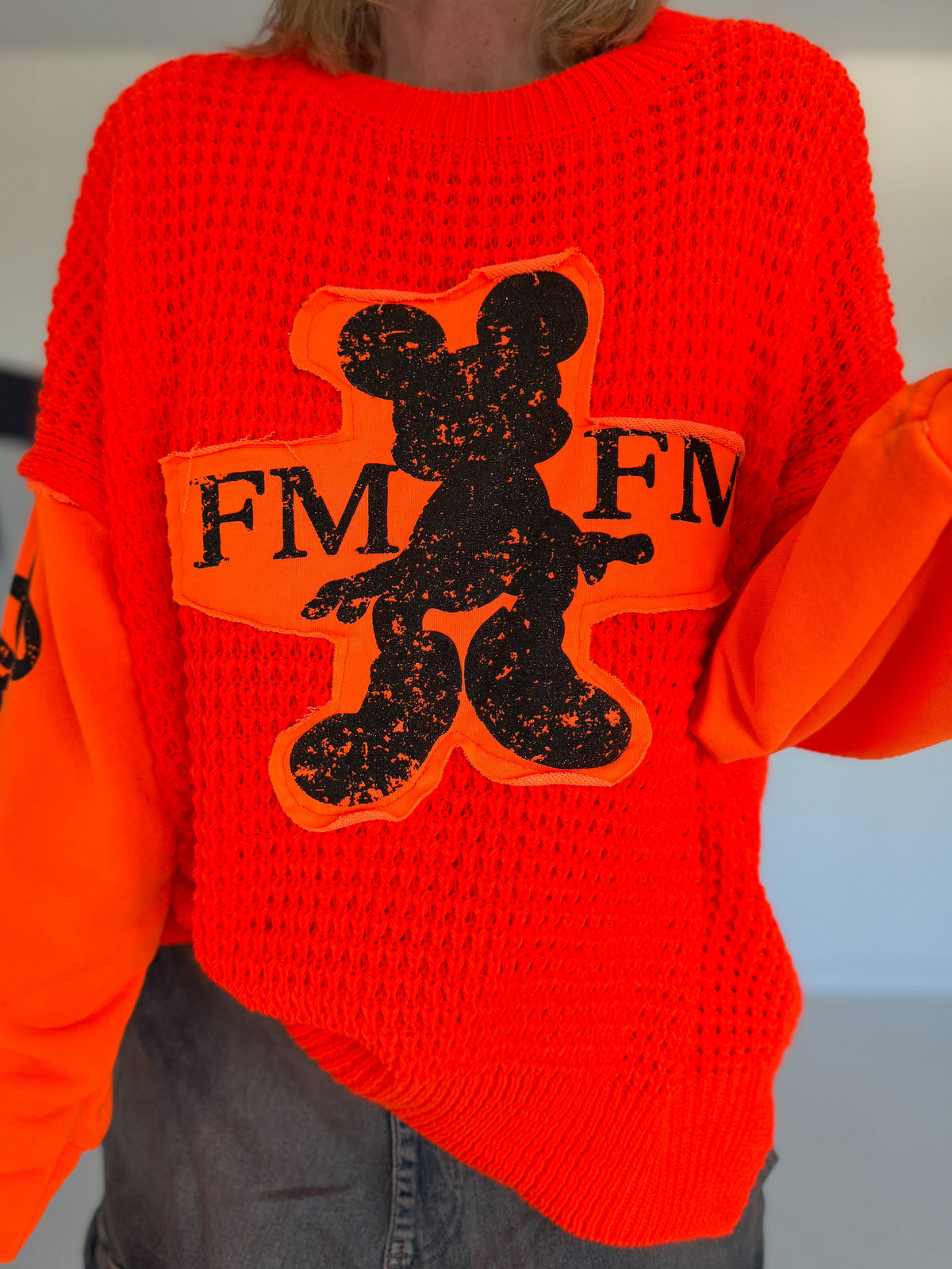 Grobstrickpullover mit Sweatärmeln - neonorange