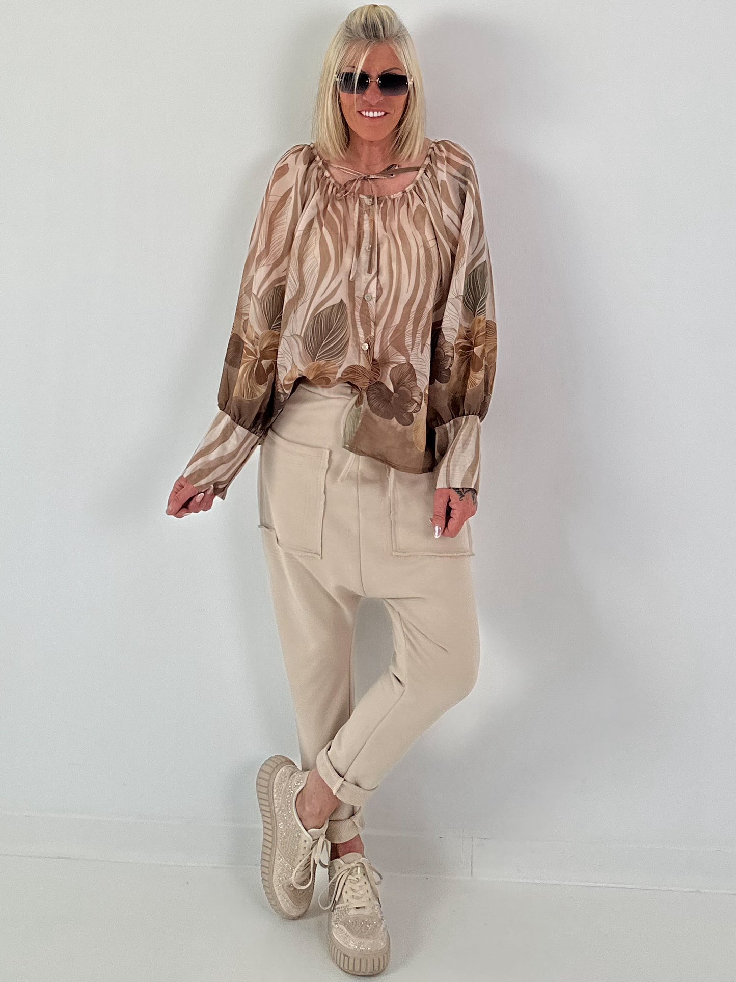 Blouse with long cuffs - cream-beige-multicolored