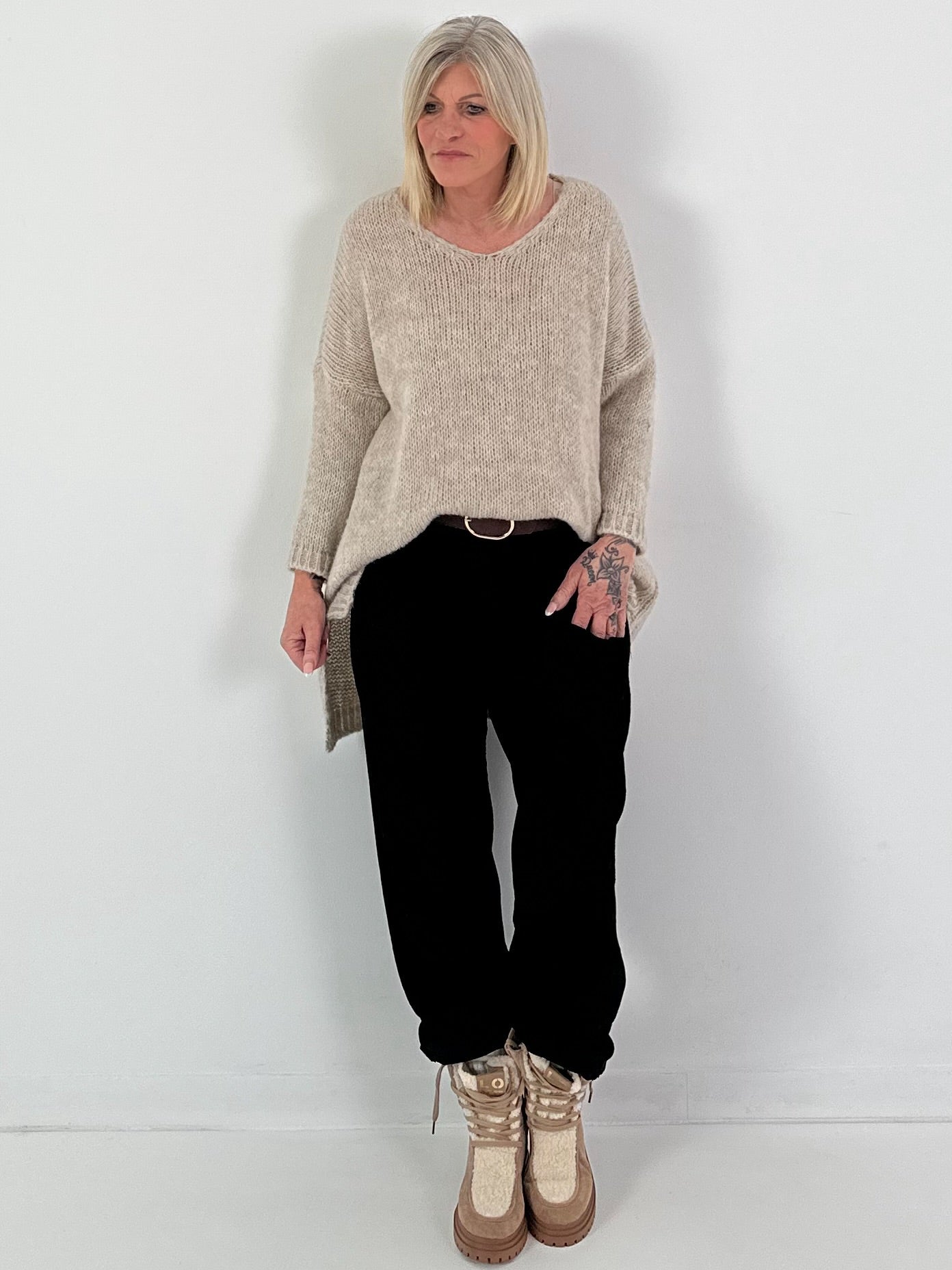 Corduroy trousers model "Casual Comfort" - black