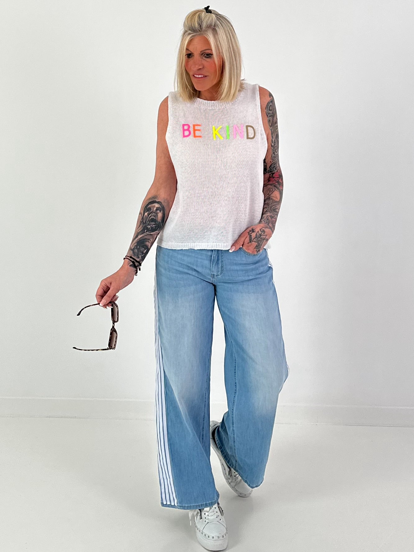 Pullover zonder mouwen Be Kind - wit