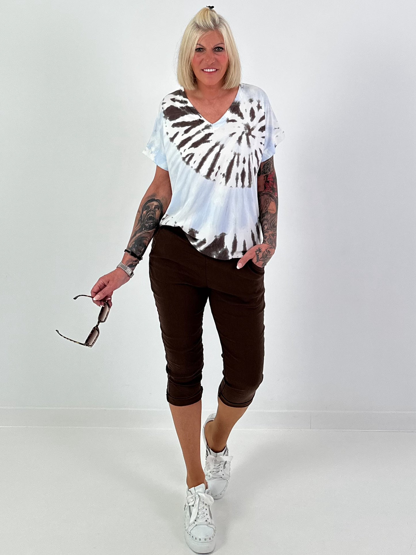 Batik Shirt - weiss-hellblau-dunkelbraun
