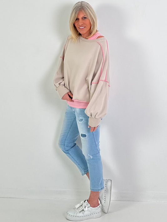 Sweater Modell "Color Whisper" - beige