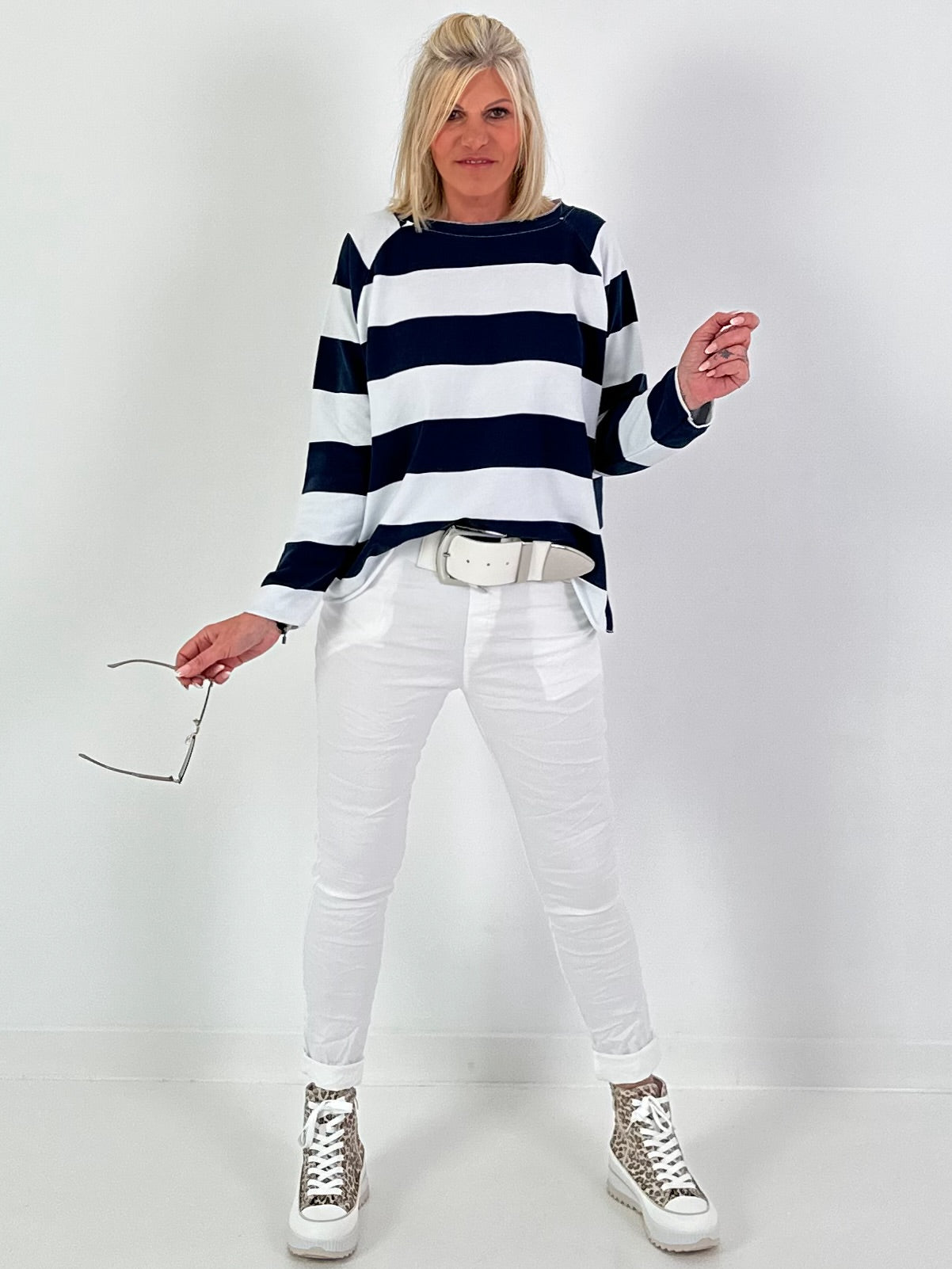 Block stripe sweater - dark blue-white