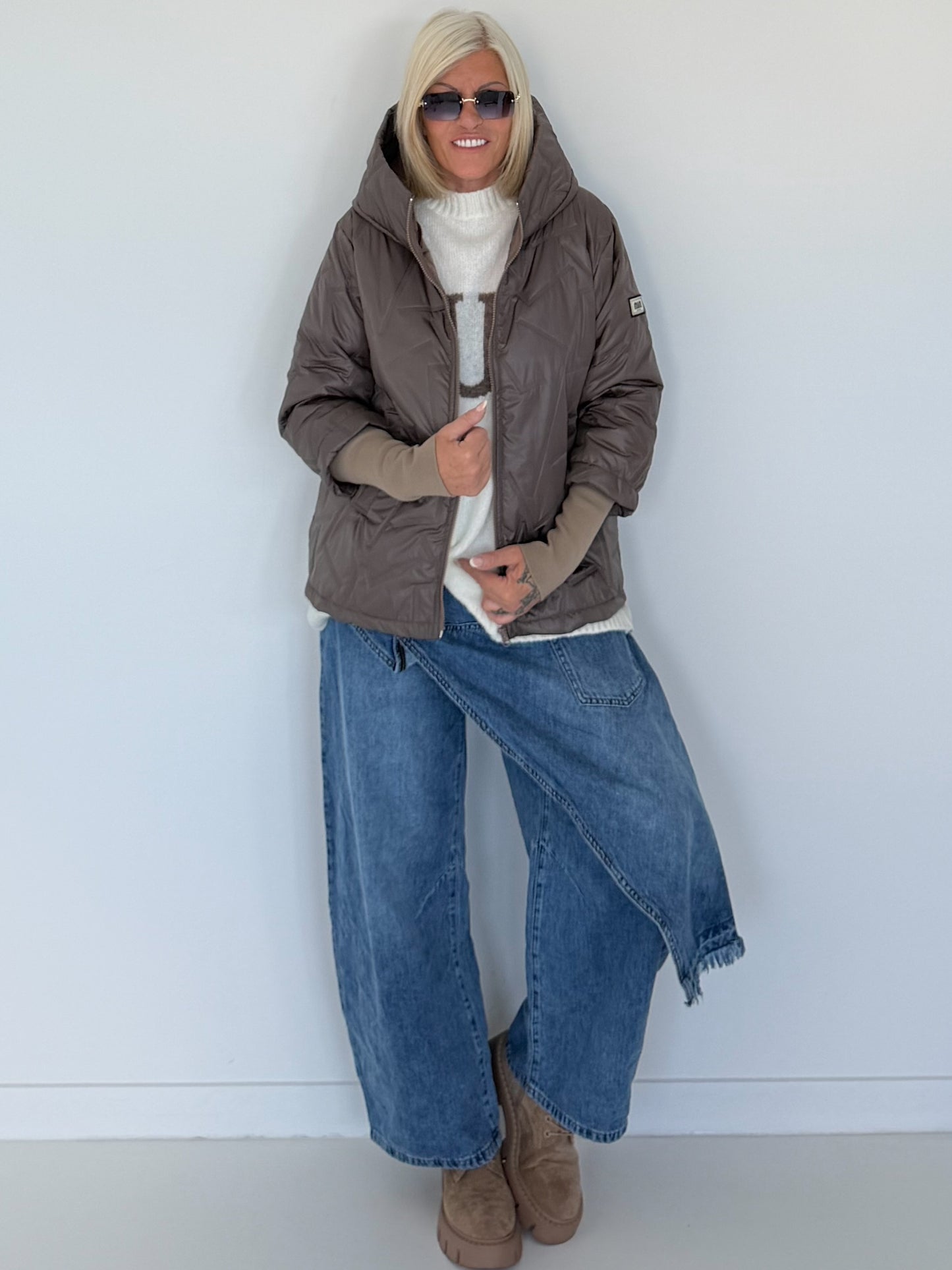 Jacke mit Strickarm und Kapuze - taupe