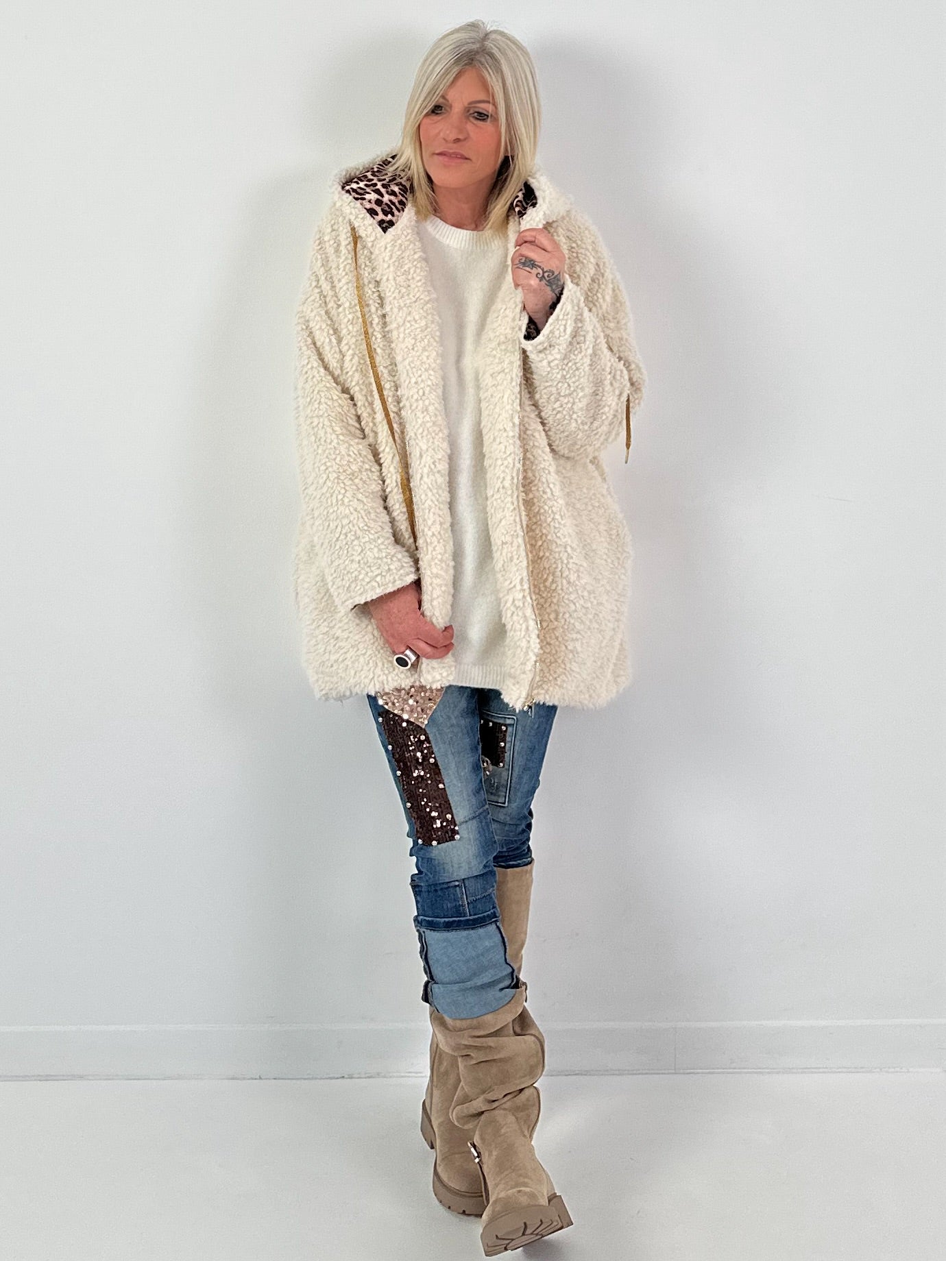 Hooded jacket, model "Hooded Ted" - ecru