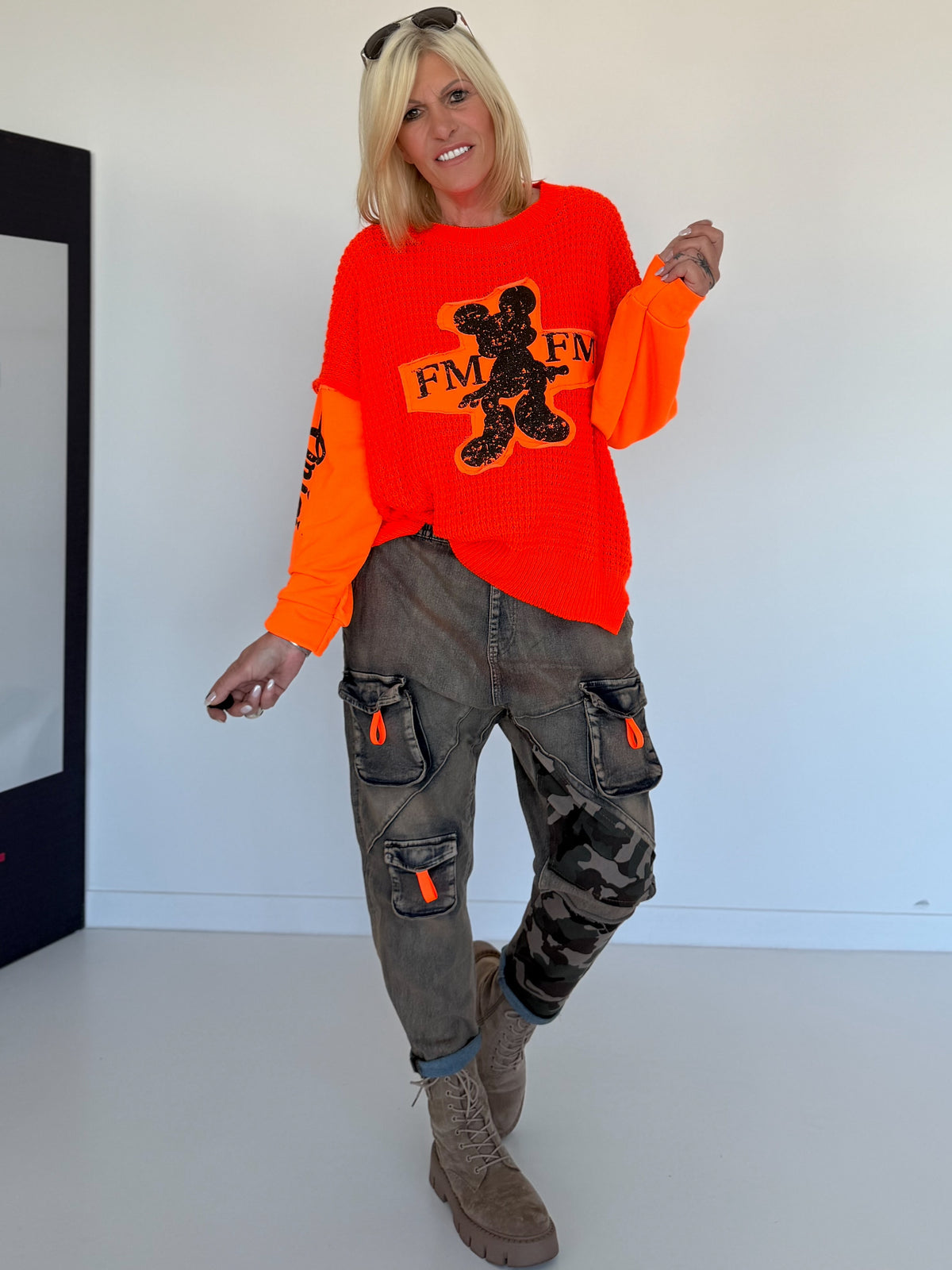 Grobstrickpullover mit Sweatärmeln - neonorange