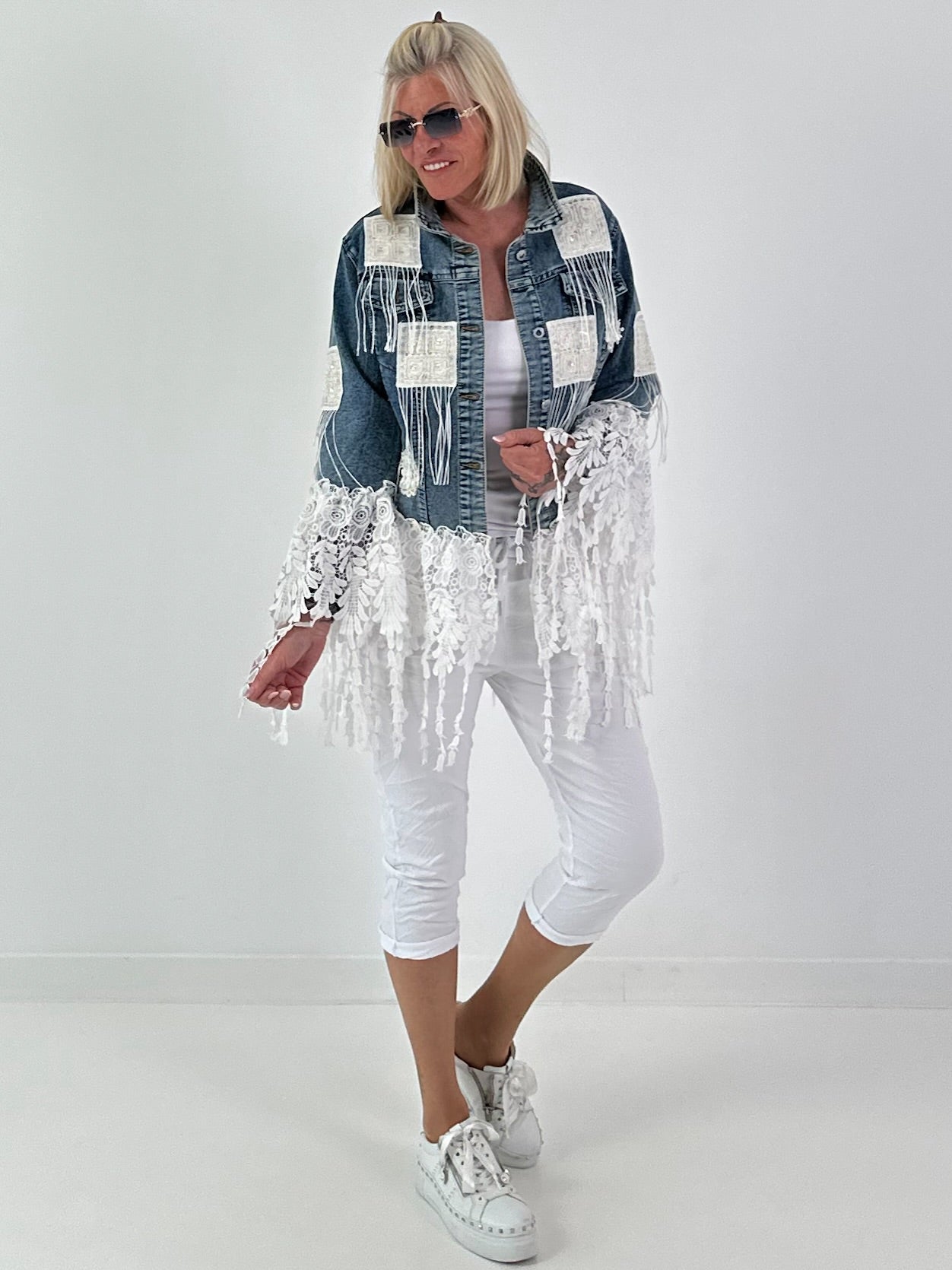 Boho Jeansjacke mit aufwendigen  Details - denim-weiss