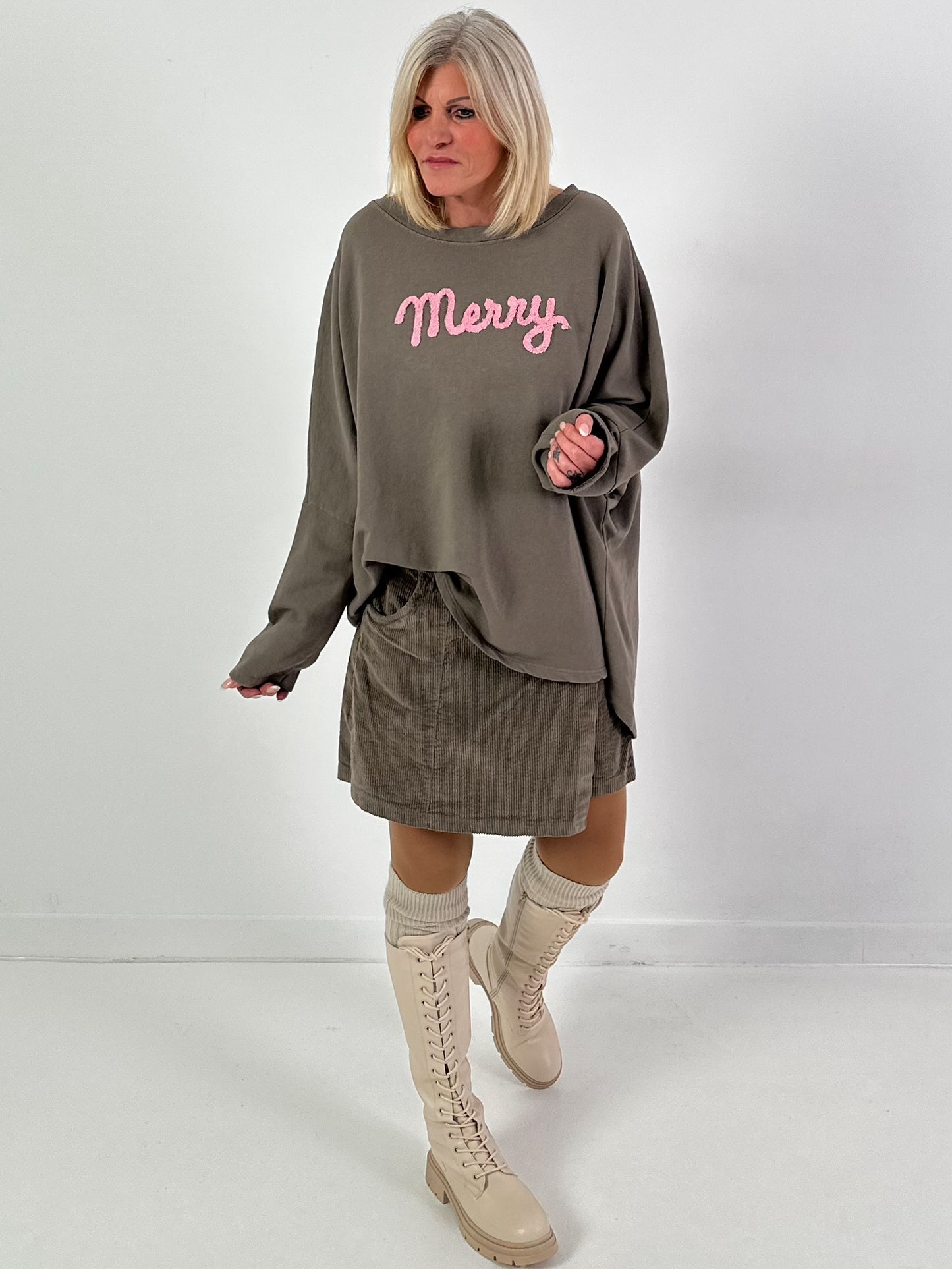 Sweatshirt model "Merry Mood" - khaki/taupe