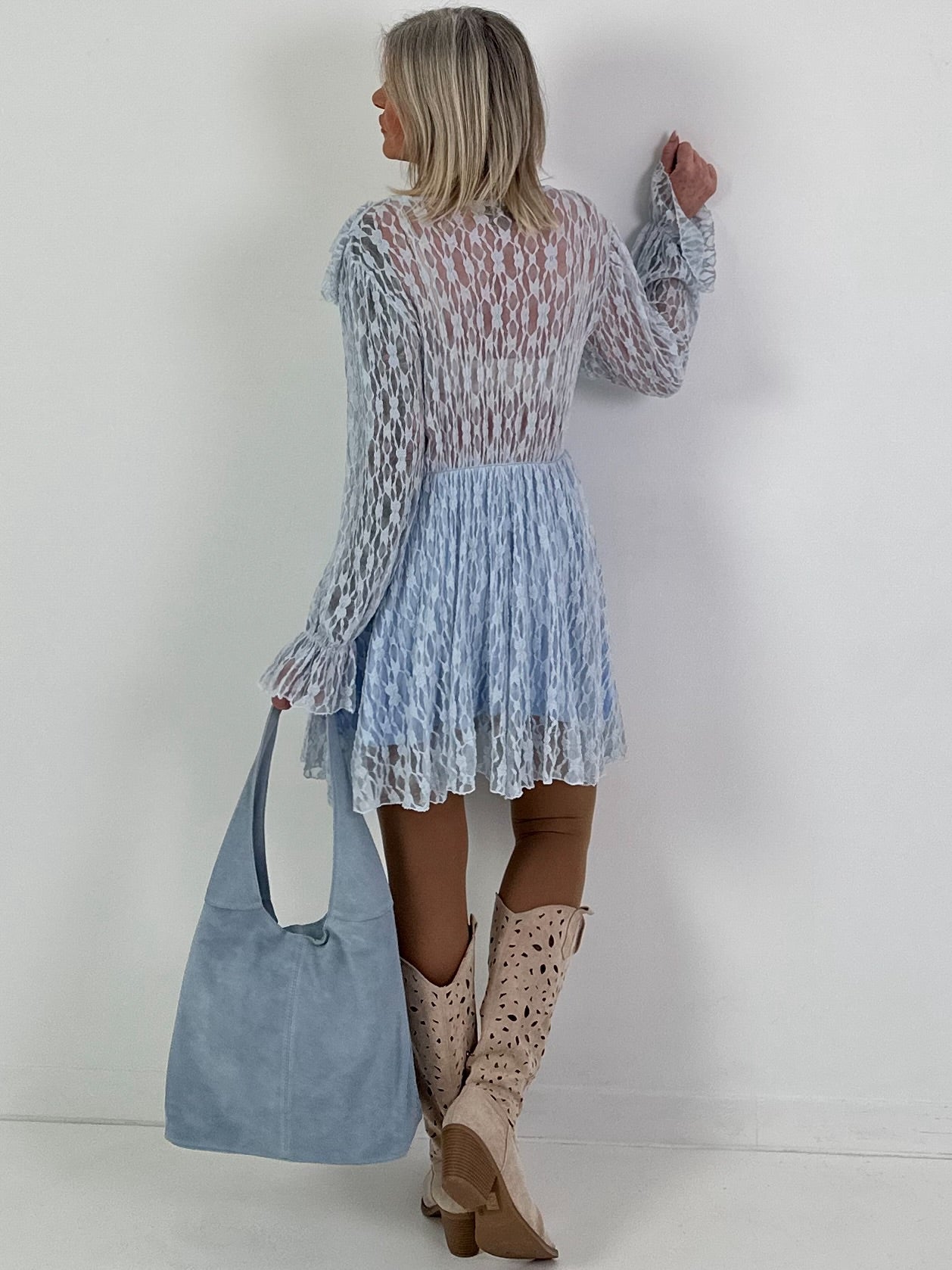 Kleid/Tunika aus Spitze - hellblau