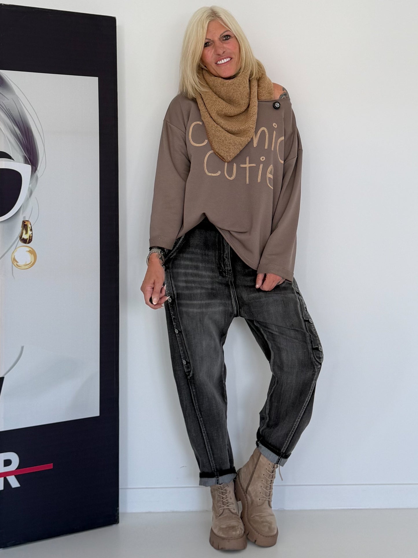 Sweater Cosmic Cutie - taupe