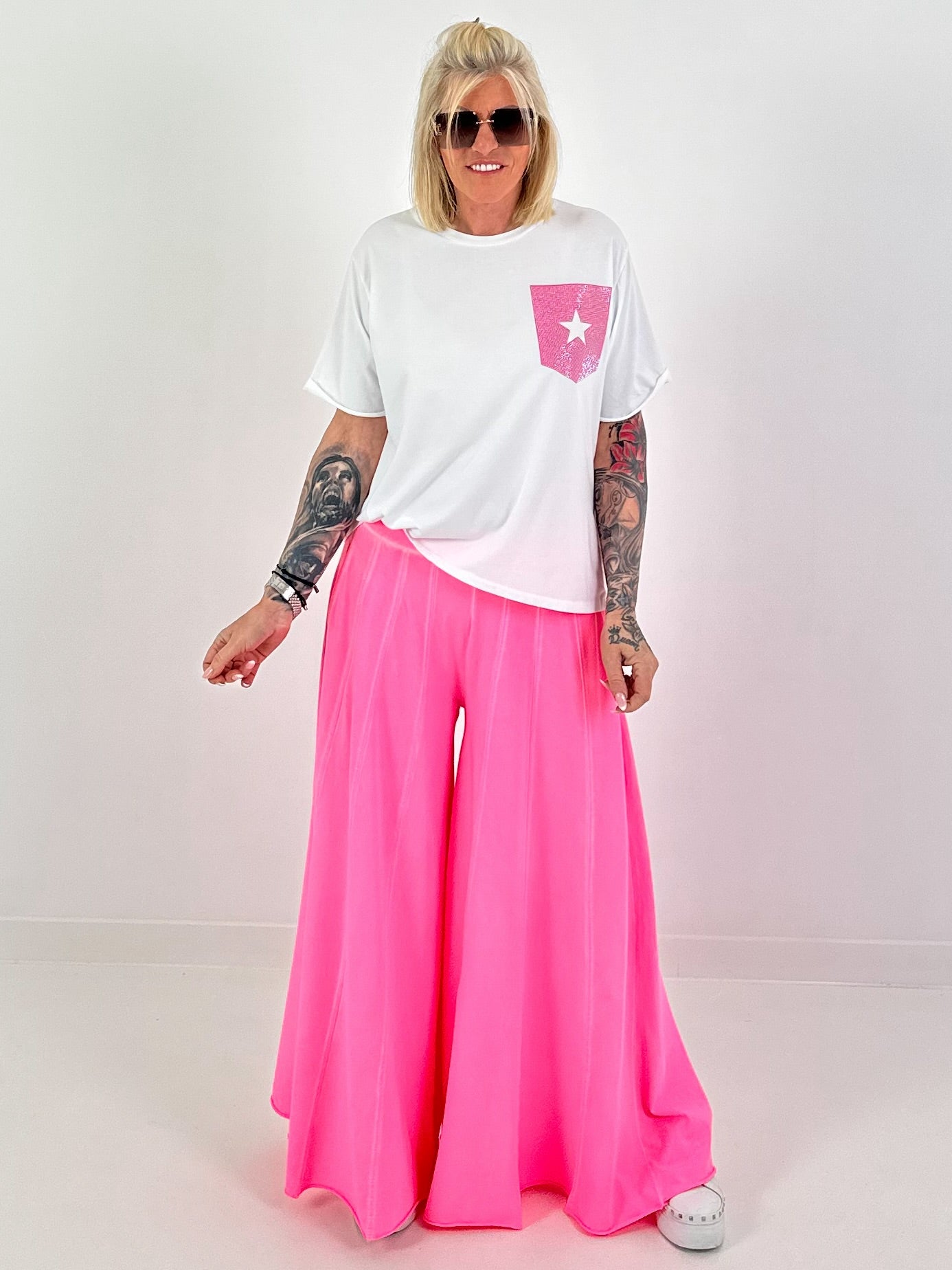 T-shirt with glitter patch - white