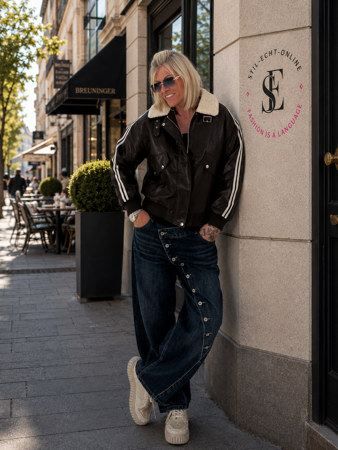Stylish pilot jacket in a leather look - mocha