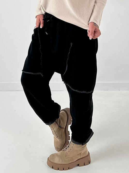 Baggy Hose Modell "Big Pocket" - schwarz