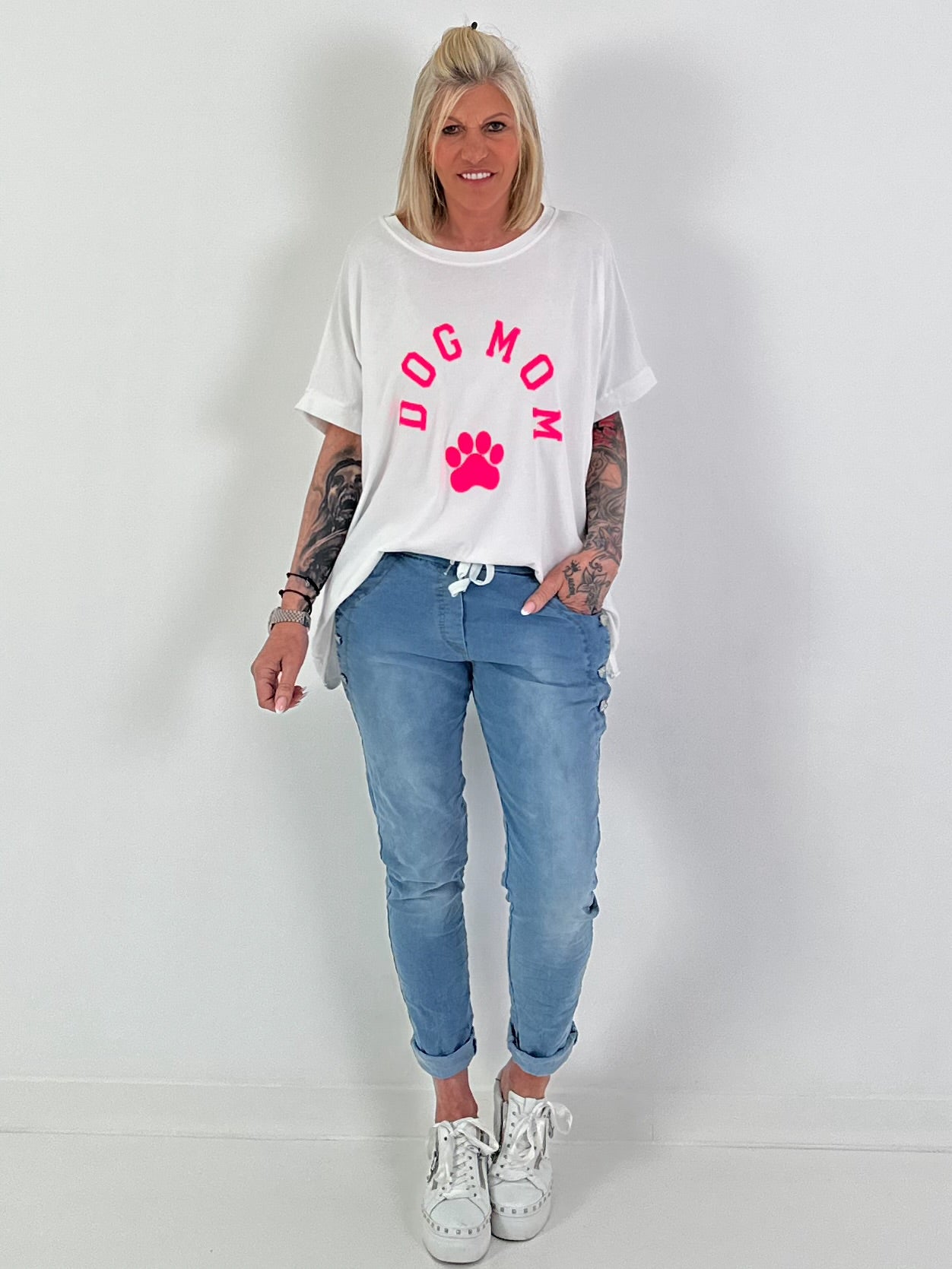 Oversized T-Shirt Dog Mom - weiss