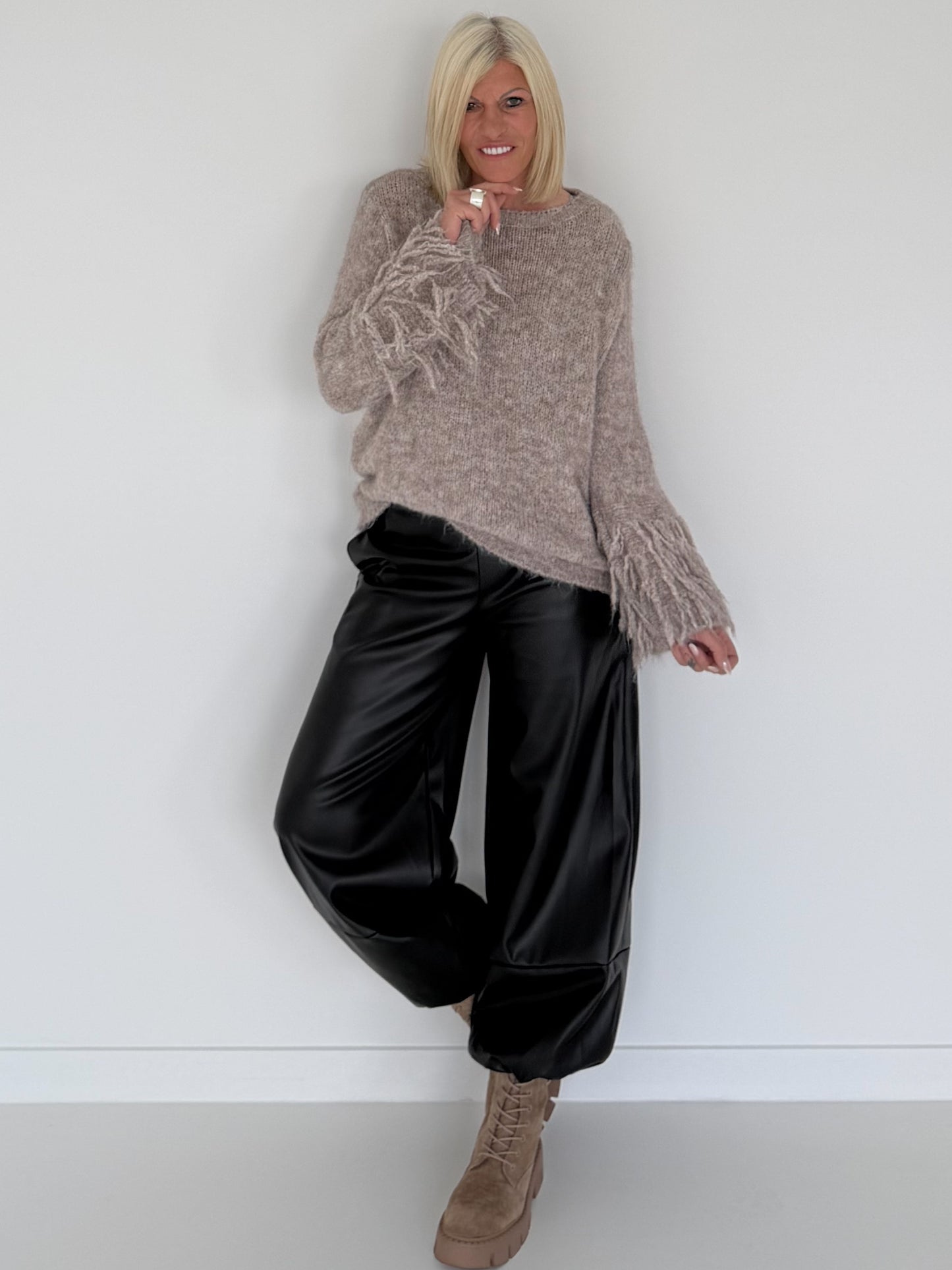 Vegane Lederhose 2 Looks - schwarz