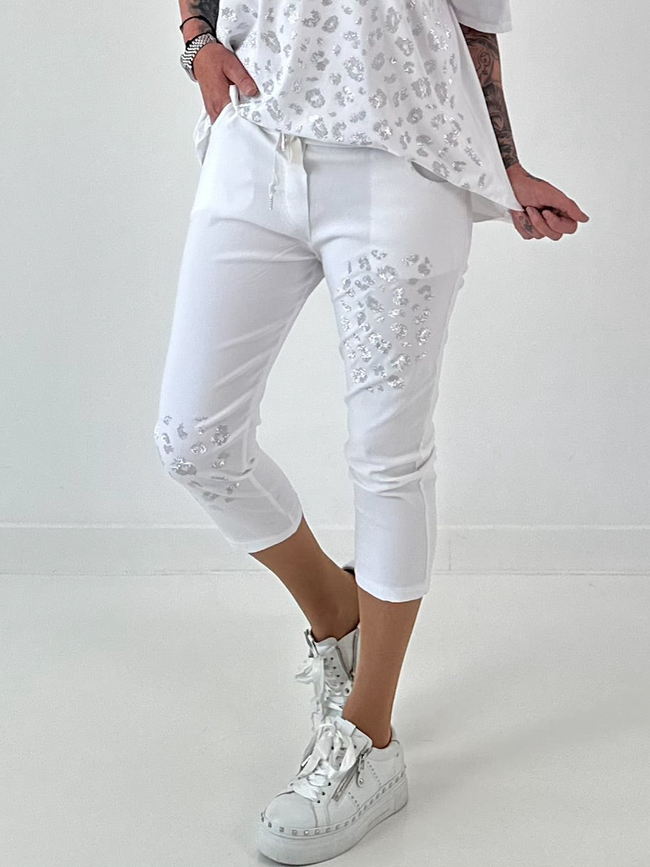 Capri Hose mit Leo Strass - weiss