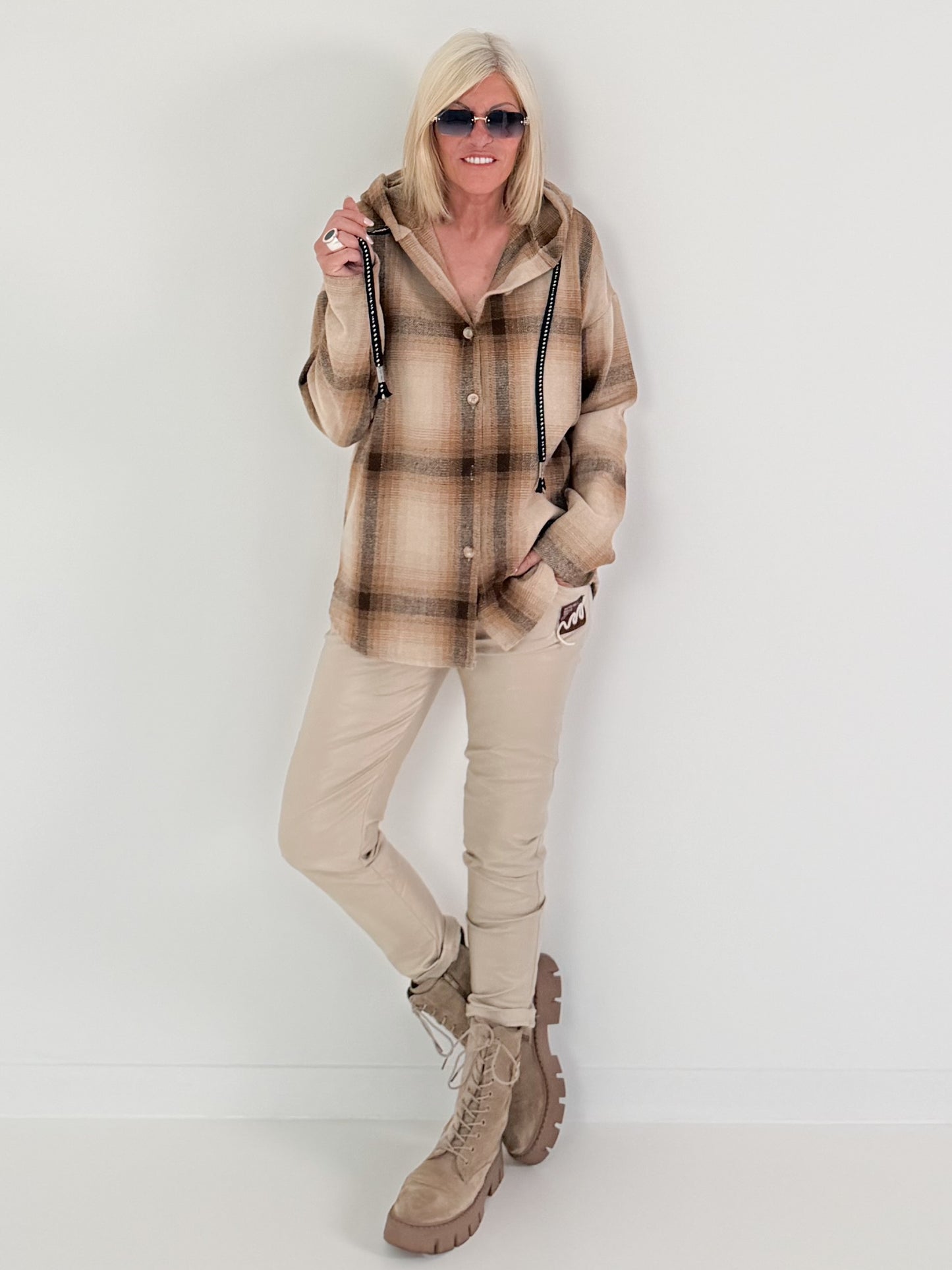Check shirt jacket with hood - beige-camel-multicoloured