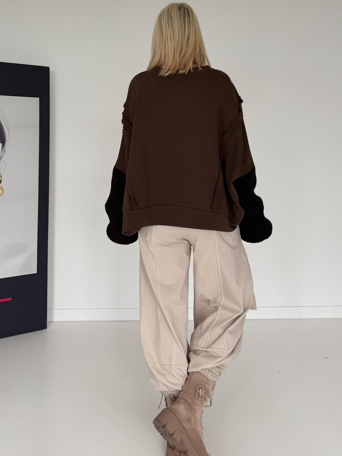 Sweater mit Strickeinsätzen - mokka