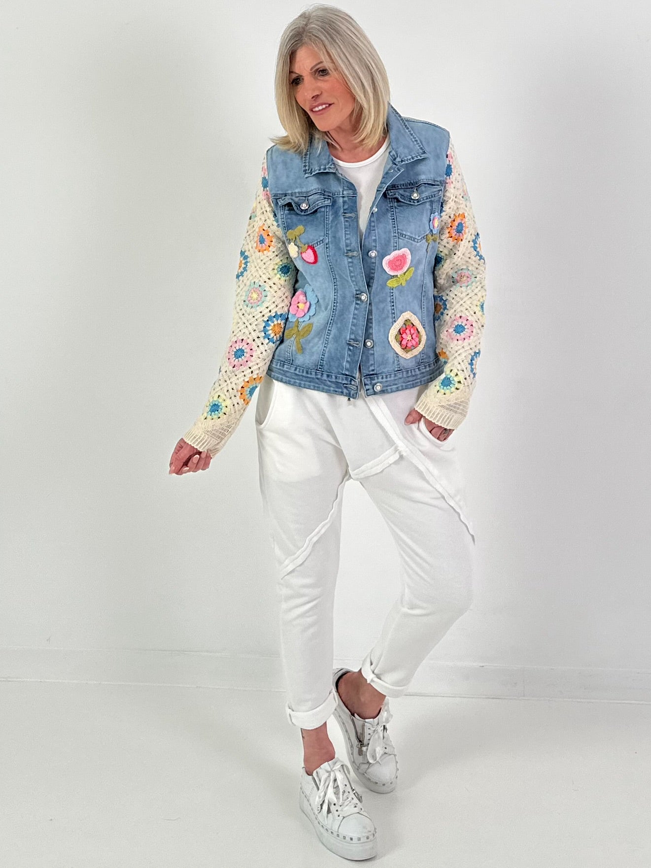Denim jacket with crocheted sleeves - denim