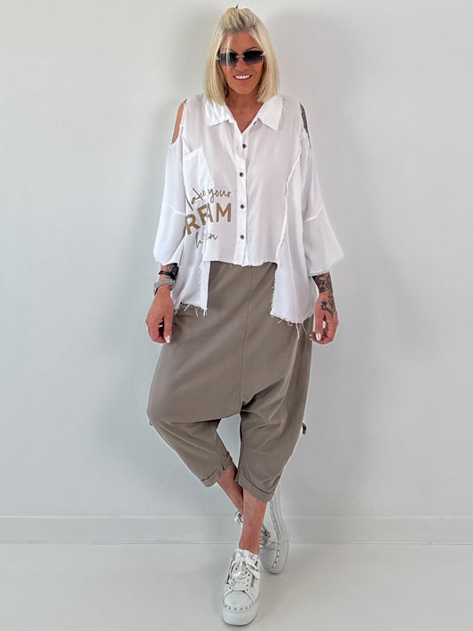 Cold shoulder blouse with frayed edges - white