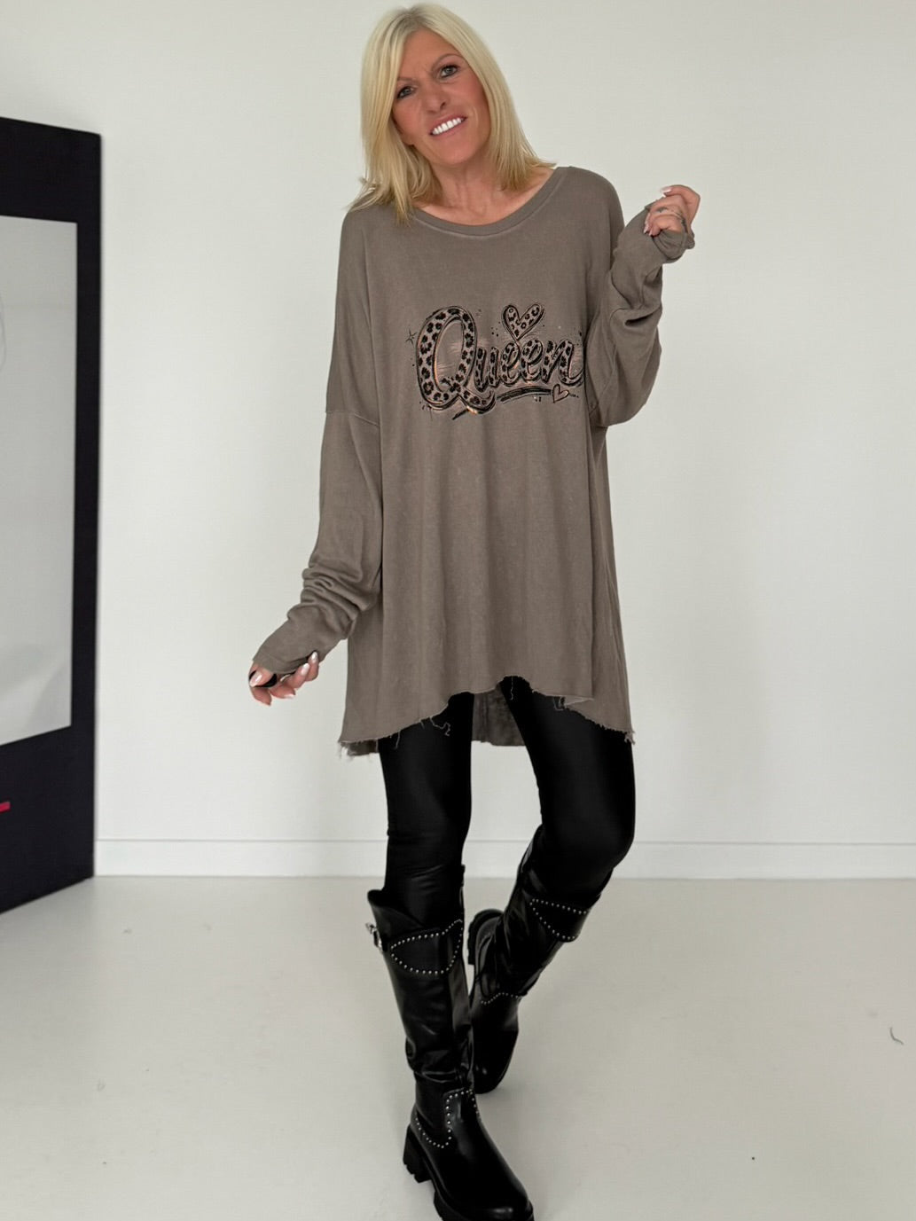 Oversized Shirt Queen - taupe