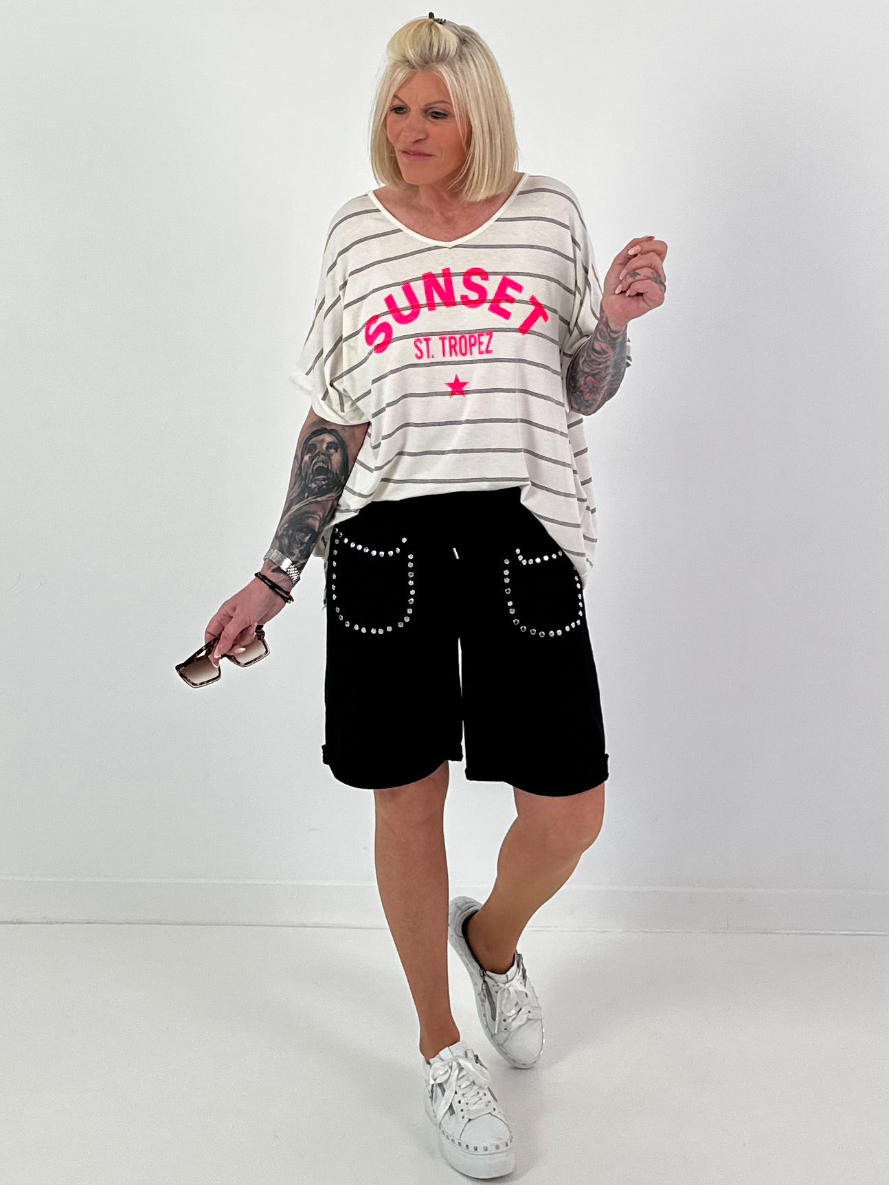 T-Shirt mit Streifen Sunset - ecru-schwarz