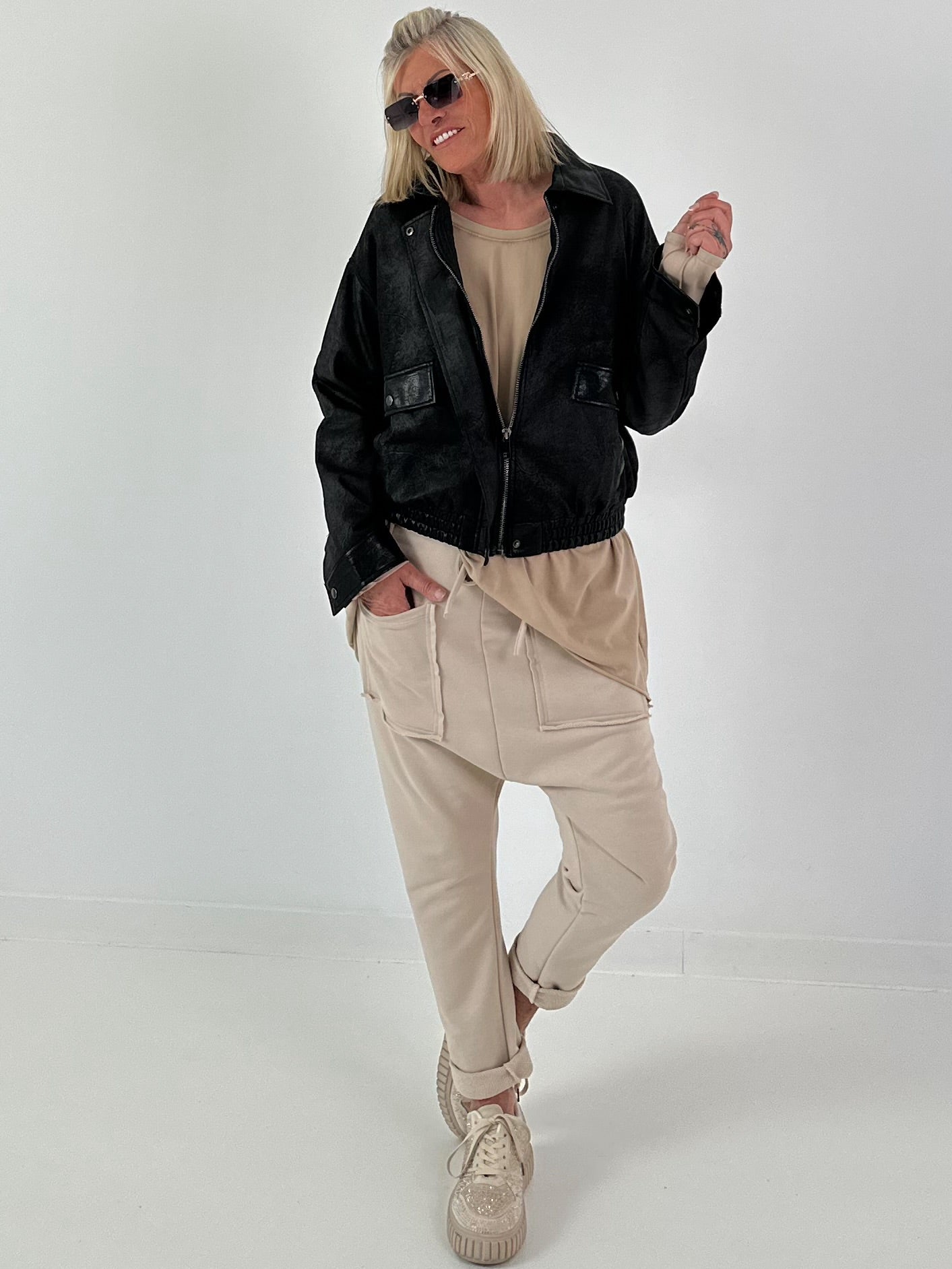Vintage Blouson in leather look - black