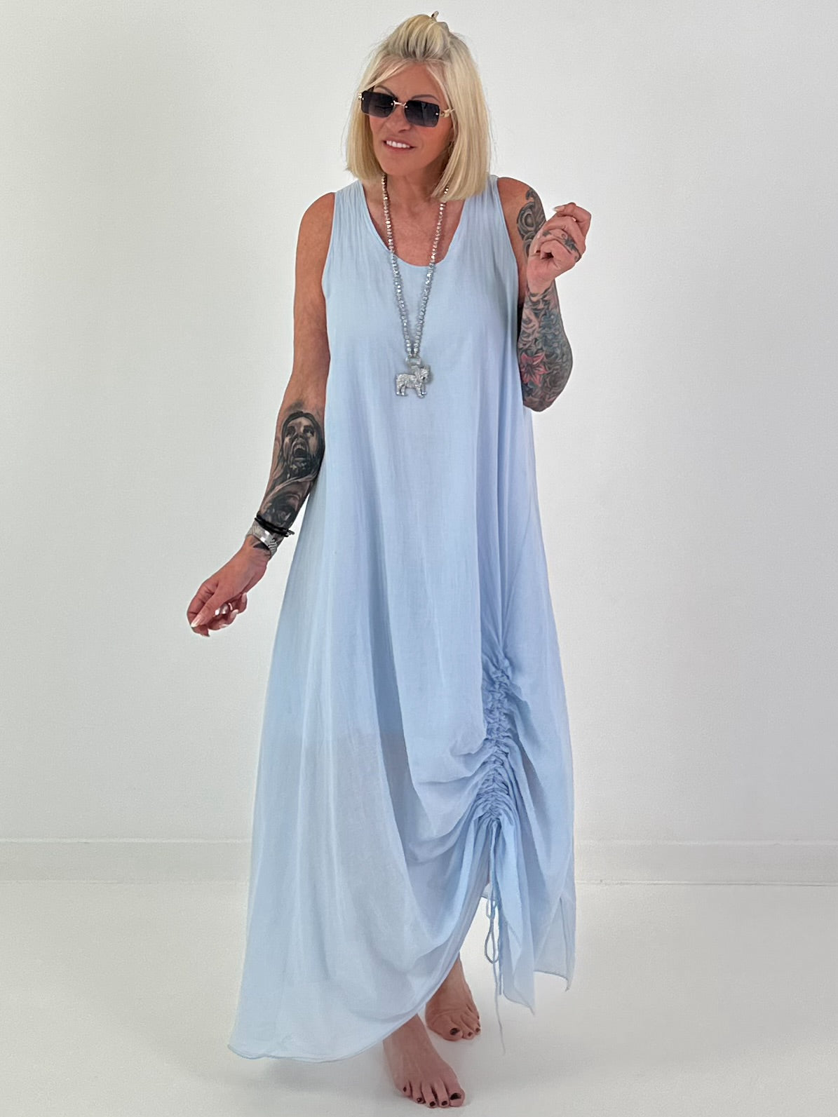 Sommerkleid mit Raff-Detail - hellblau