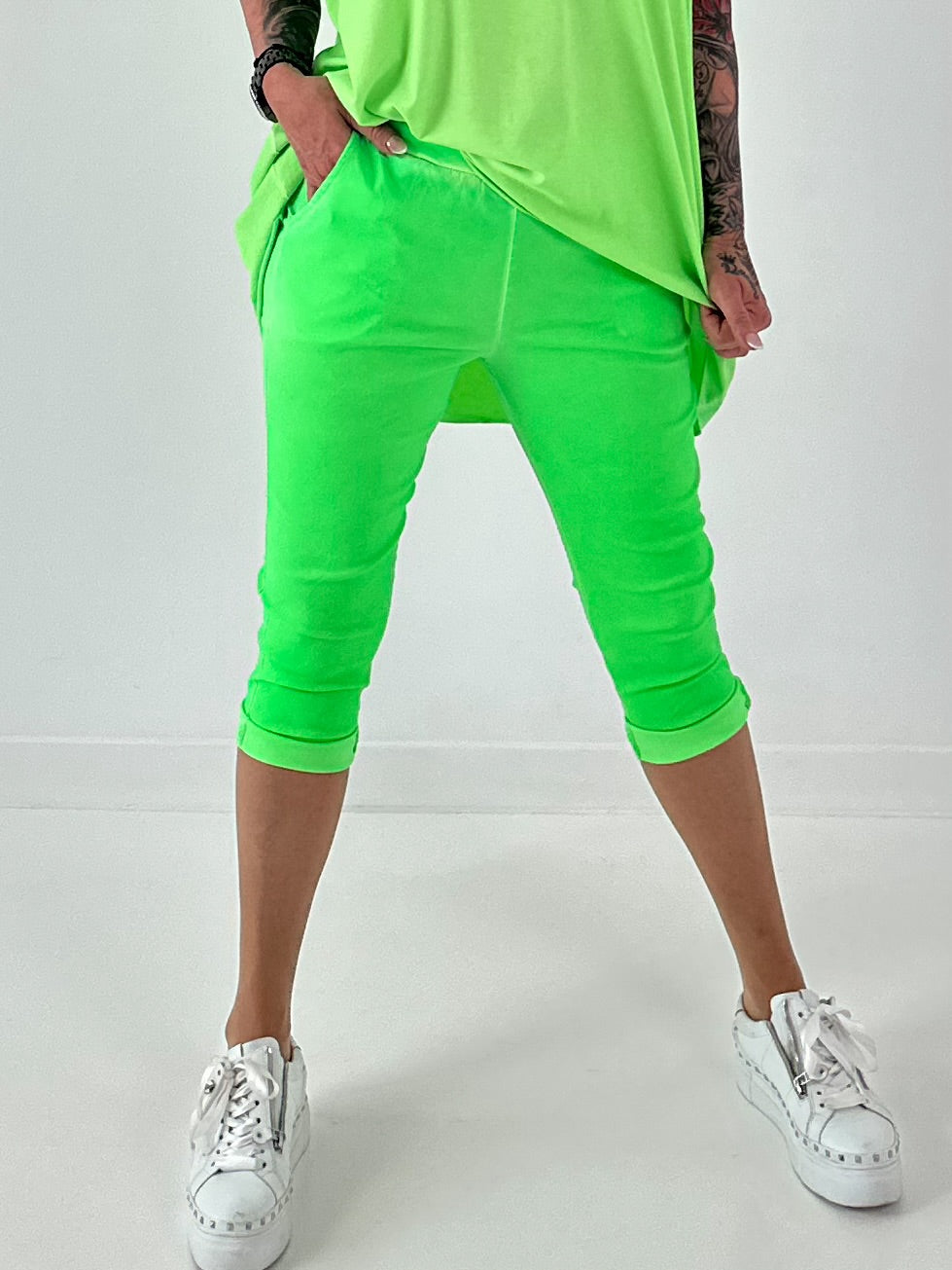 Capri Hose mit Bindeband - neongrün