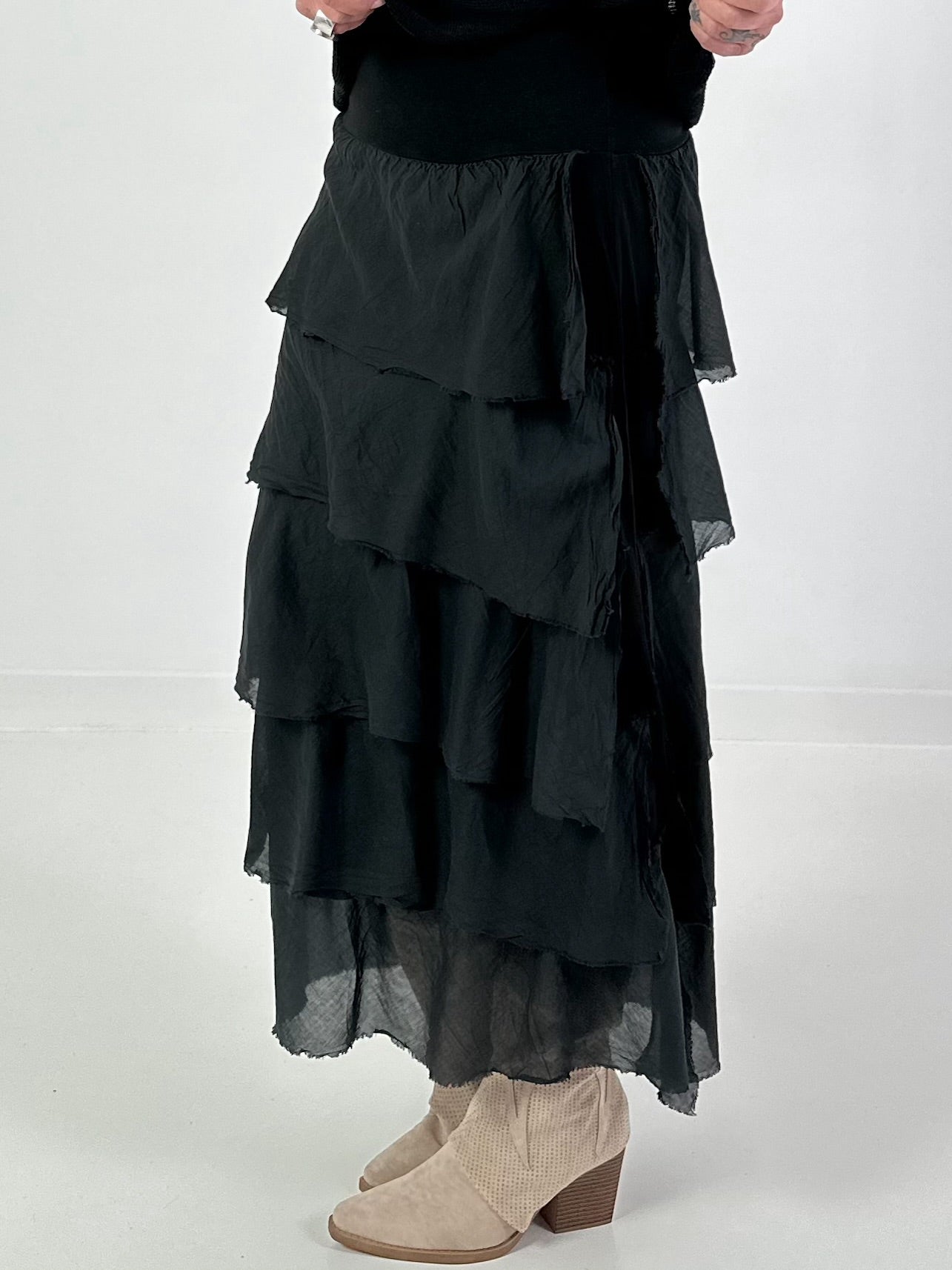 Long tiered skirt - black