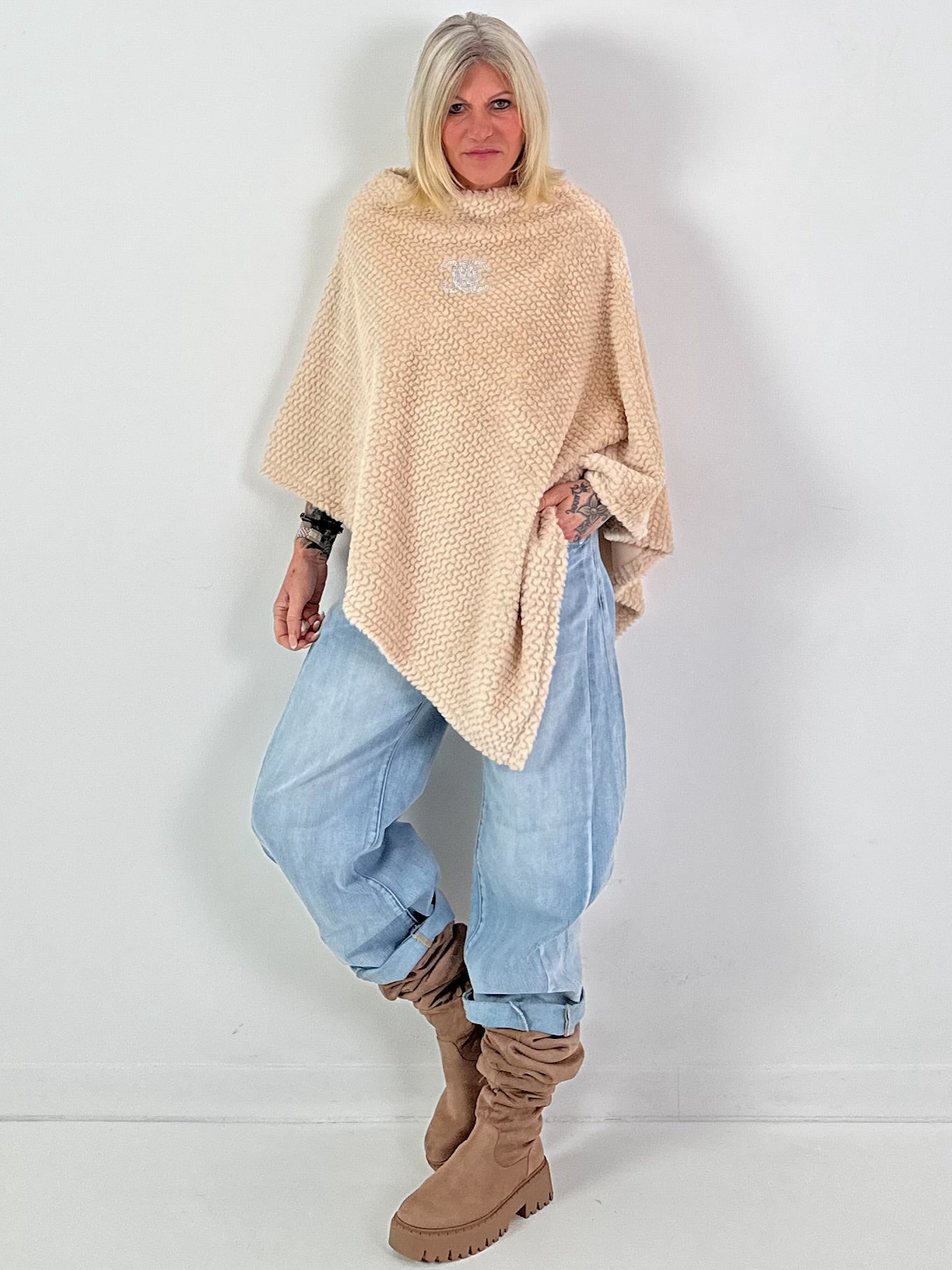 Poncho model "Luxury Touch" - beige