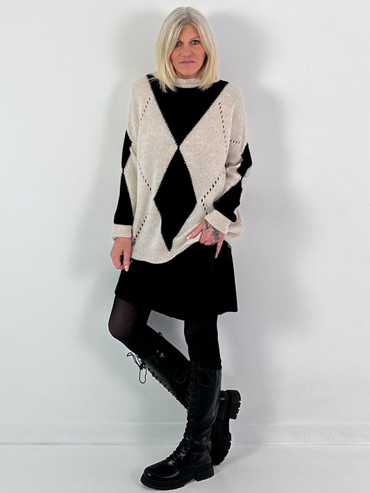 Pullover Modell "Geometric Glow" - beige-schwarz