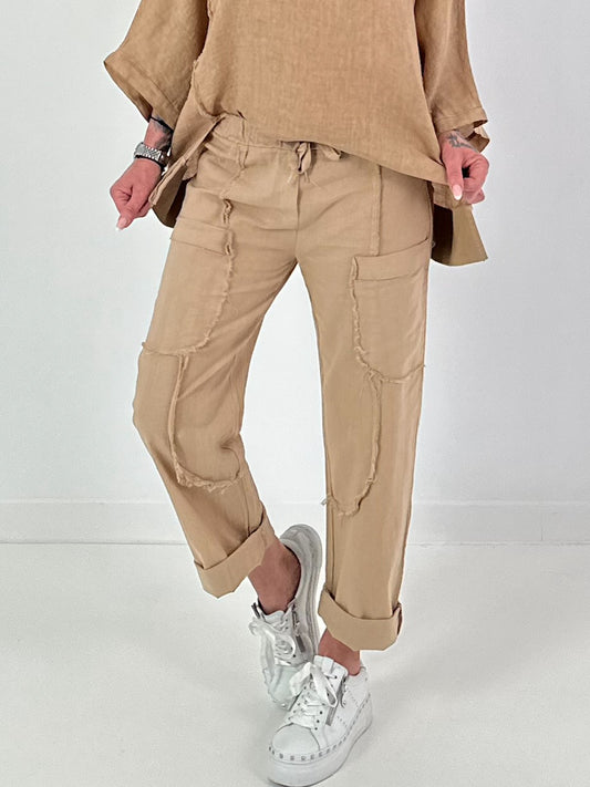Leinen Hose mit aufgesetzten Taschen und Fransen - camel