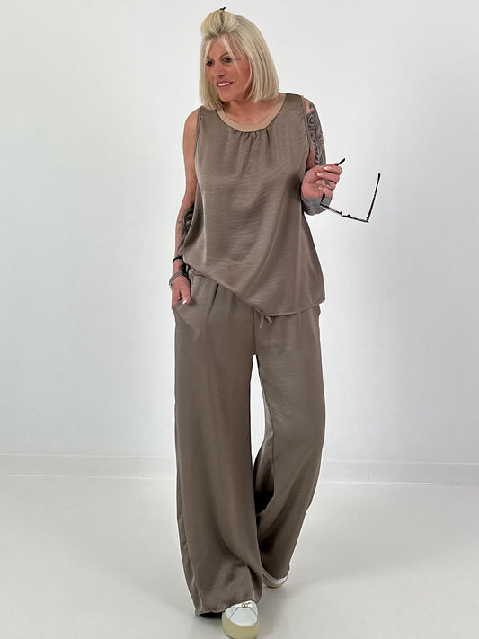 Two-piece set in satin look - taupe