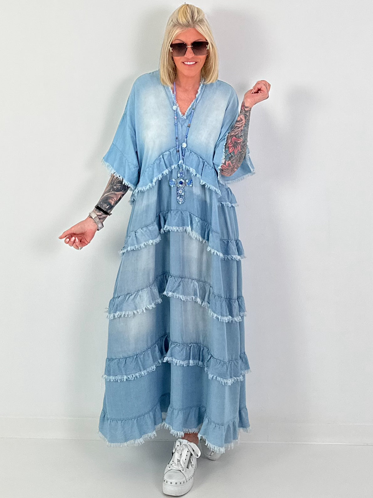 Jeans dress with ruffles - light blue