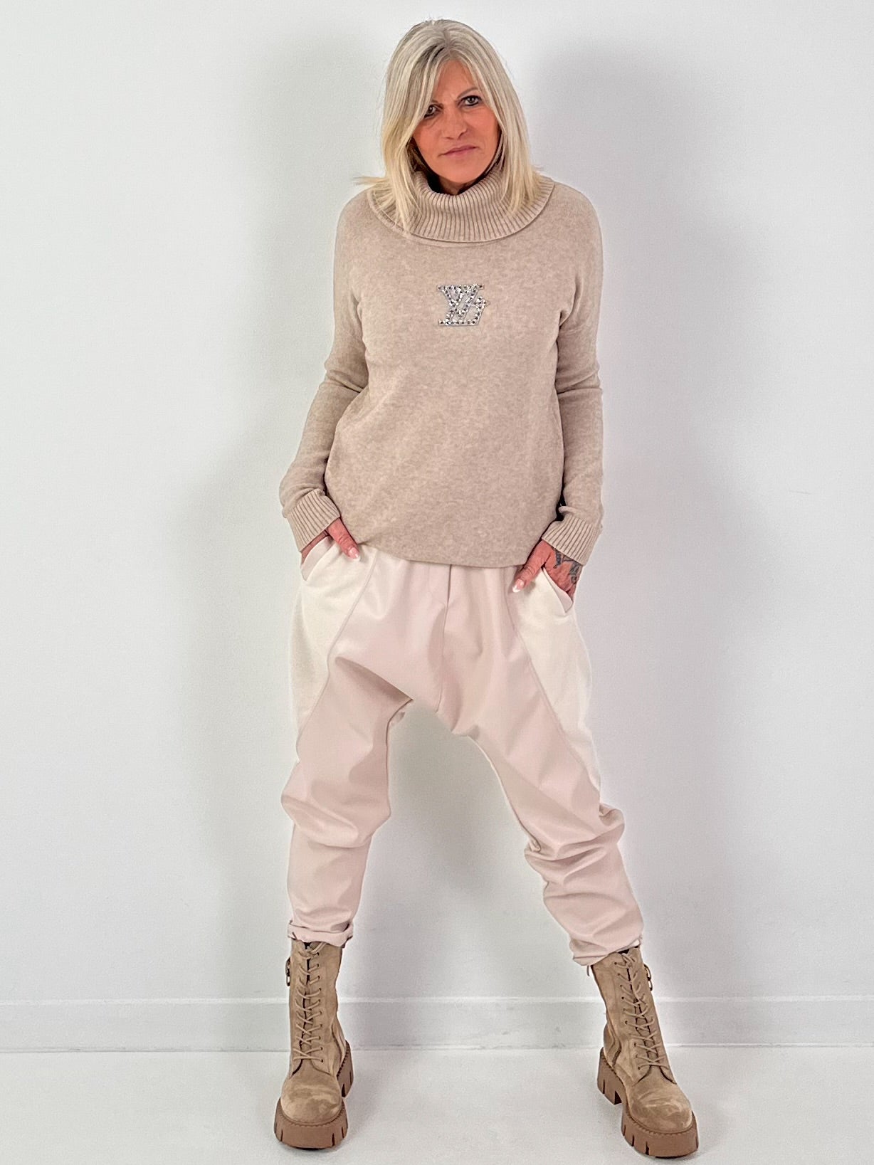 Baggy trousers model "Love Duo" - beige