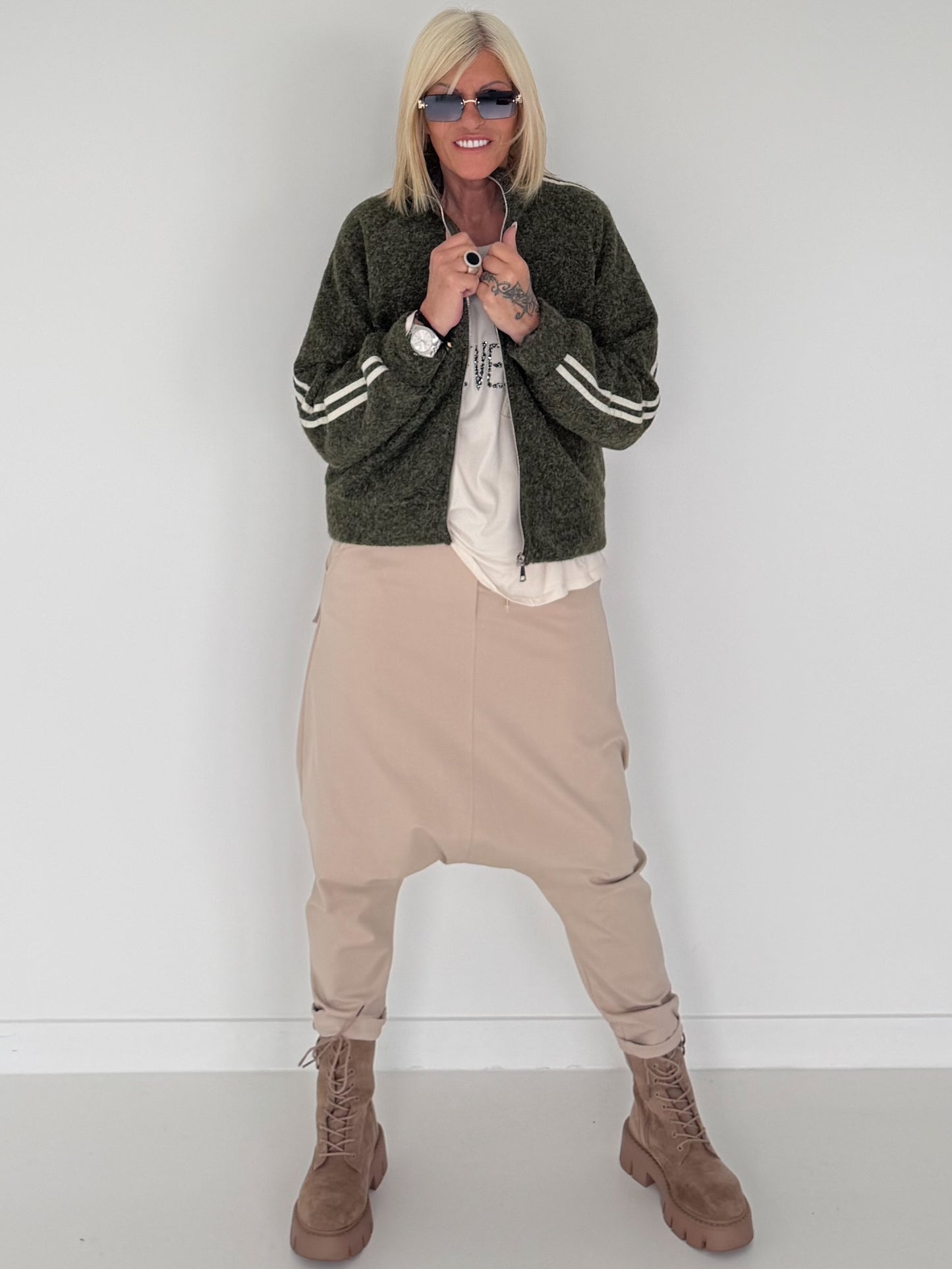 Jacke mit Streifen-Details - oliv