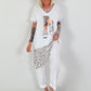 T-Shirt mit Schuhprint und Glitzerdetails - weiss-beige