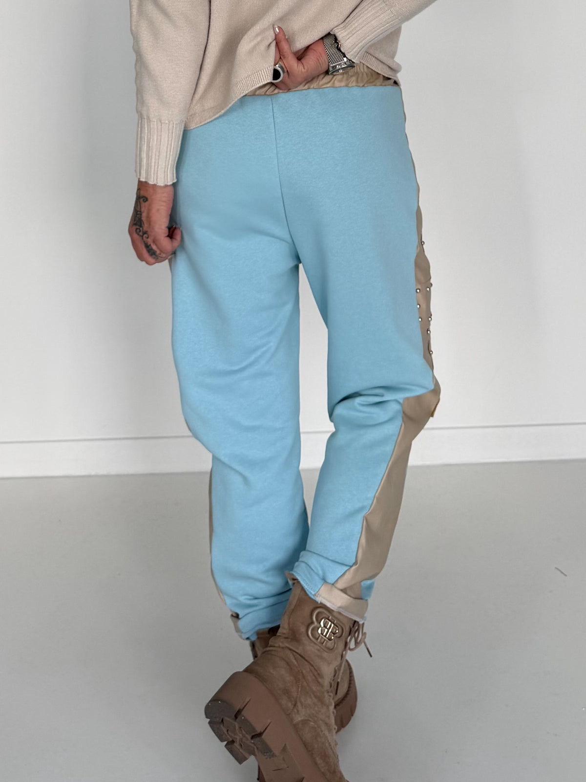 Sweathose im Materialmix - hellblau -beige