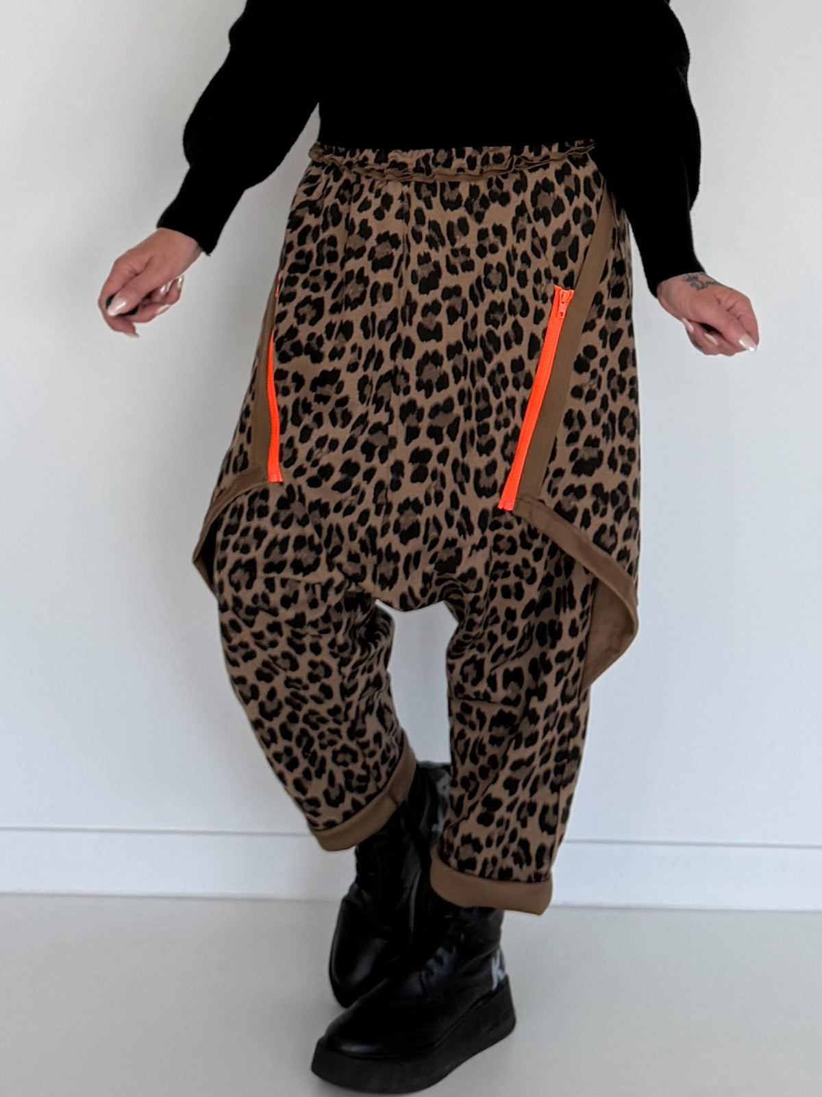 Haremhose im Leo-Print - karamell-mehrfarbig