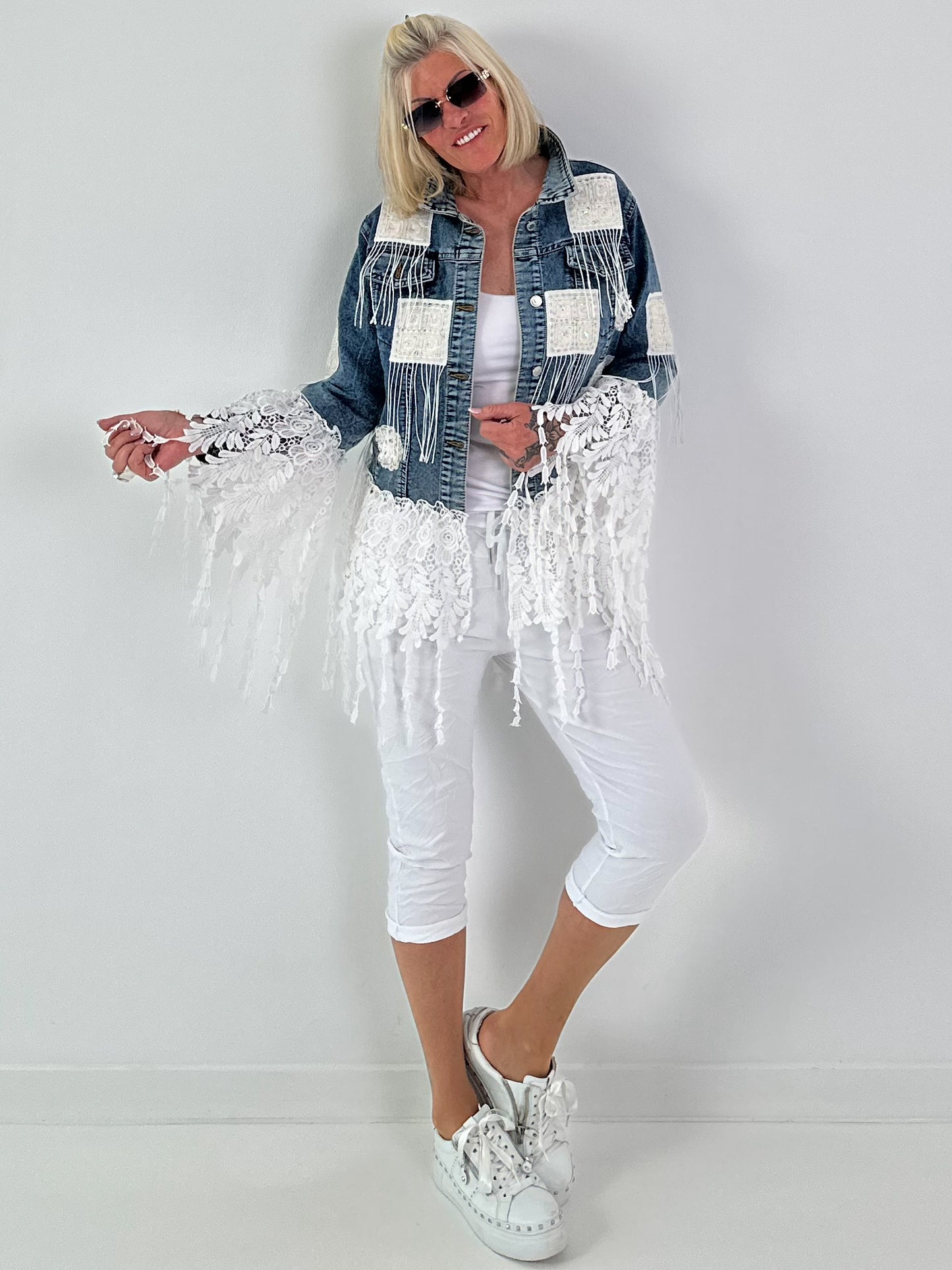 Boho Jeansjacke mit aufwendigen  Details - denim-weiss