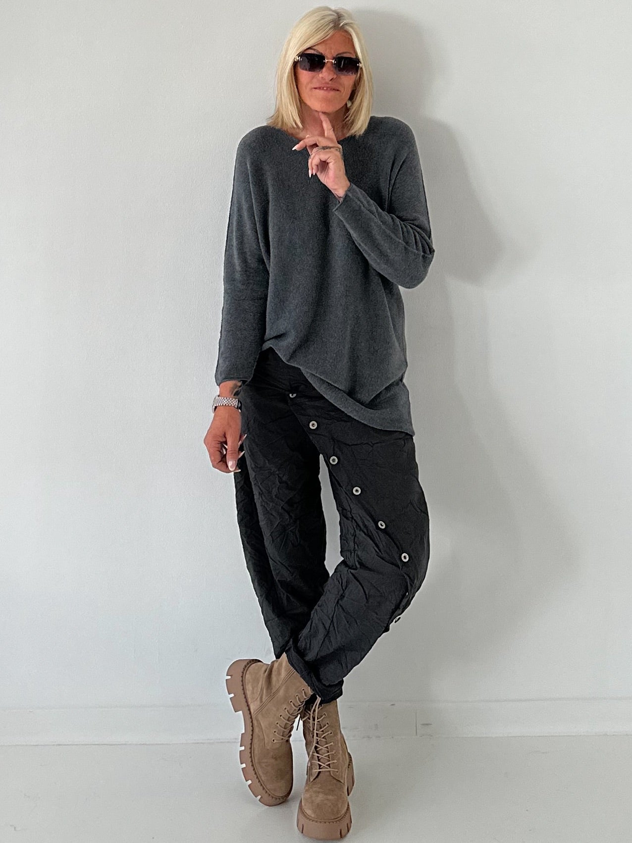 Weicher oversized Basic Pullover - anthrazit