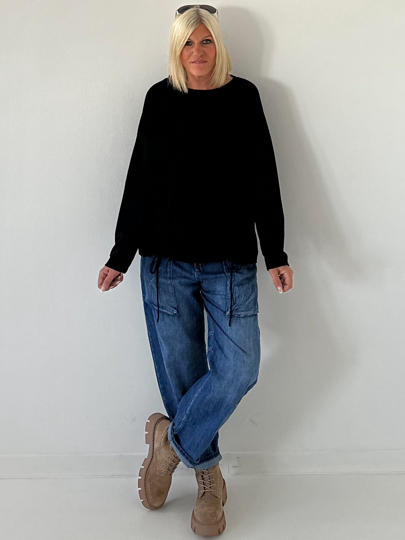Feinkord Shirt mit Sweati Armen und Rücken - schwarz