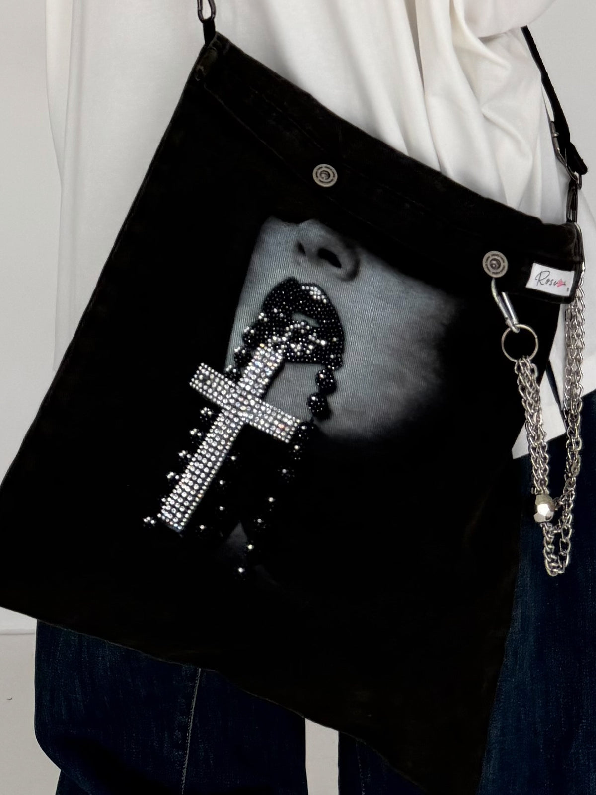 Denim-Bag mit Strassmotiv Woman & Cross - used-black